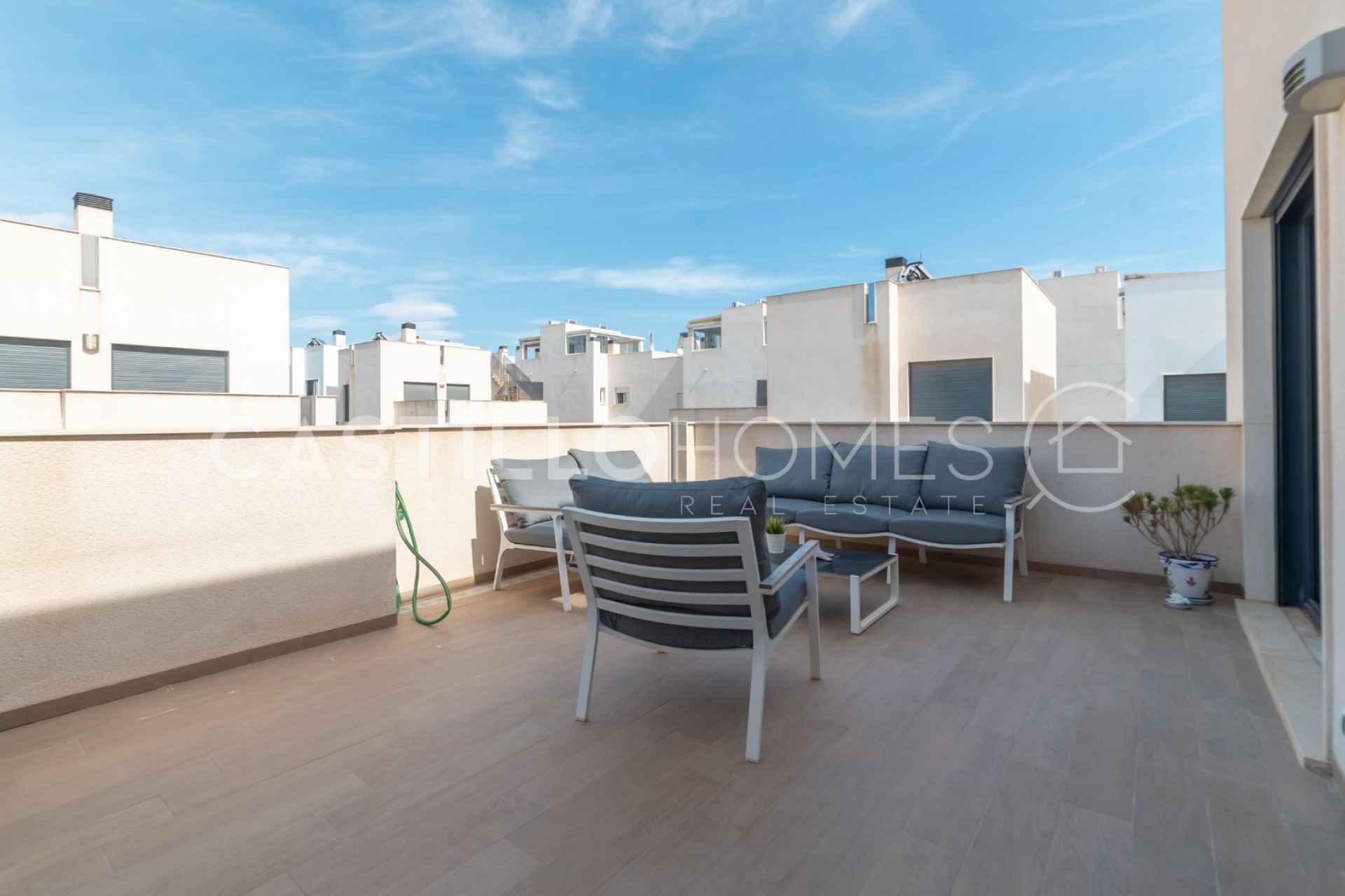 Reventa - Villa -
Torrevieja - Aguas nuevas 1