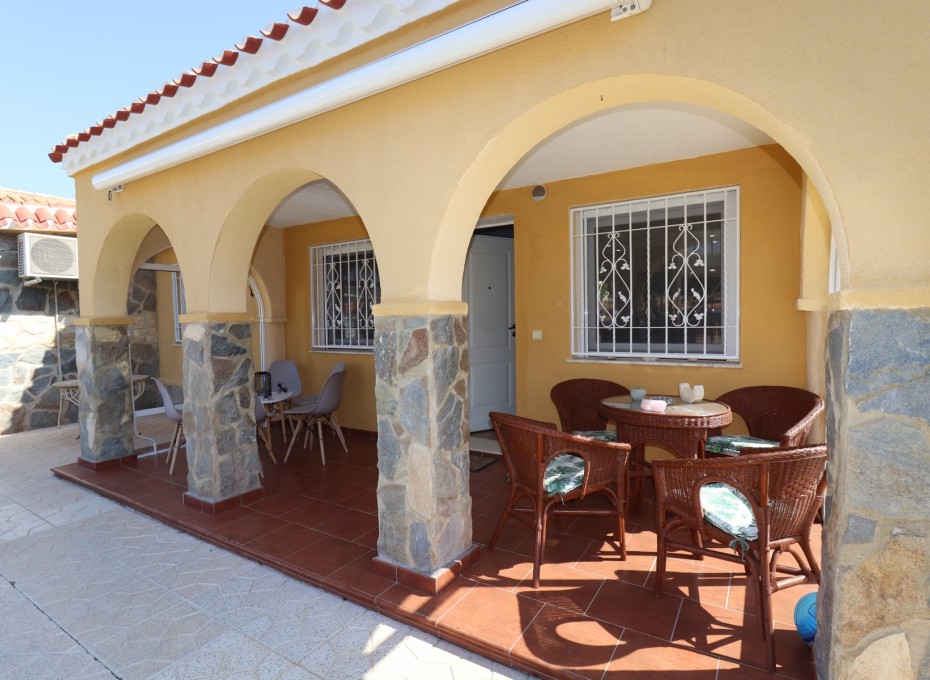 Reventa - Villa -
Torrevieja - Chaparral