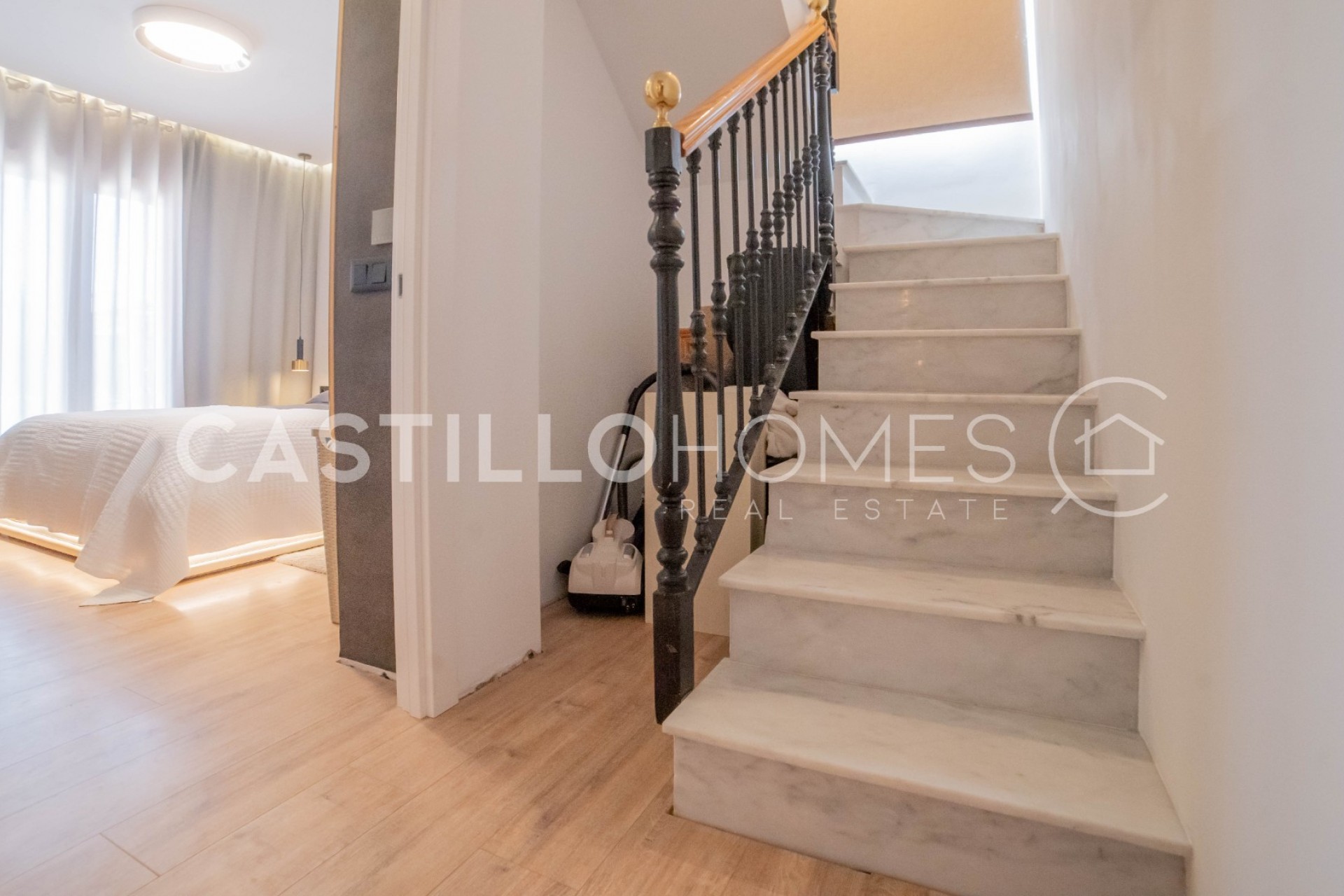 Reventa - Villa -
Torrevieja - El chaparral