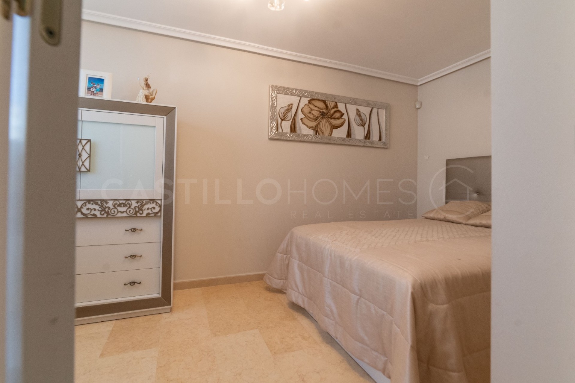 Reventa - Villa -
Torrevieja - La Mata