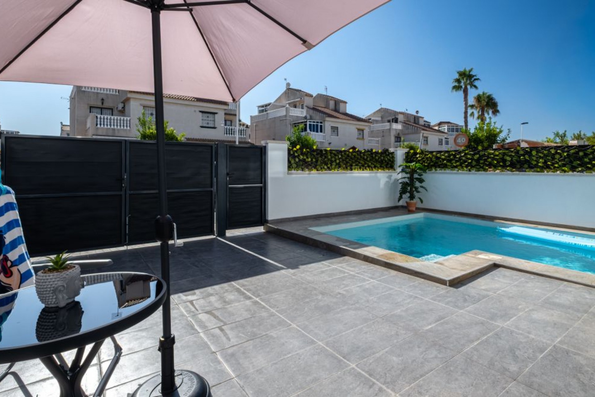 Reventa - Villa -
Torrevieja - La Siesta