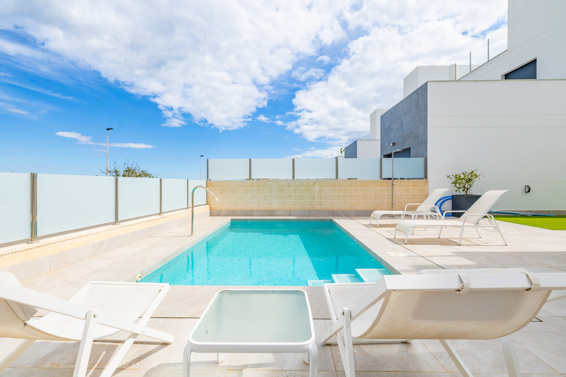 Reventa - Villa -
Torrevieja - Los altos
