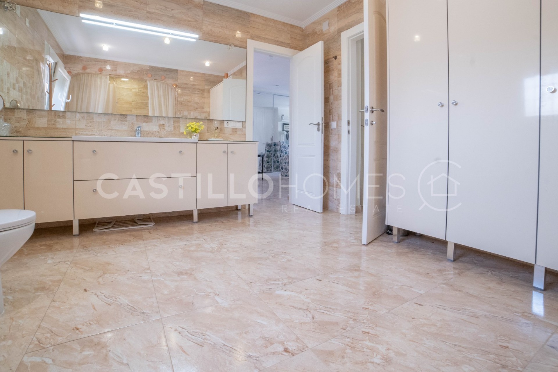 Reventa - Villa -
Torrevieja - Los Balcones