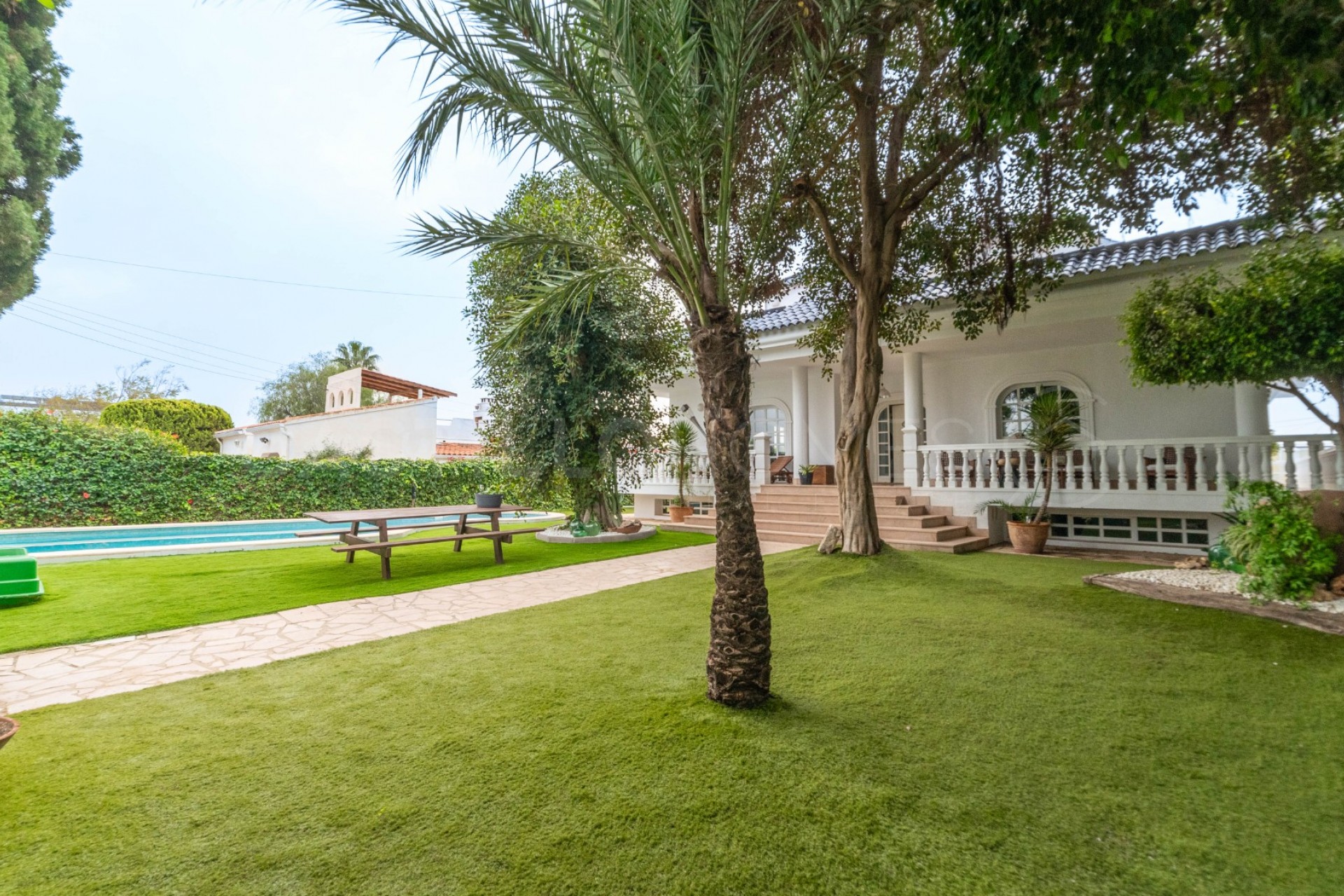 Reventa - Villa -
Torrevieja - Torreta florida