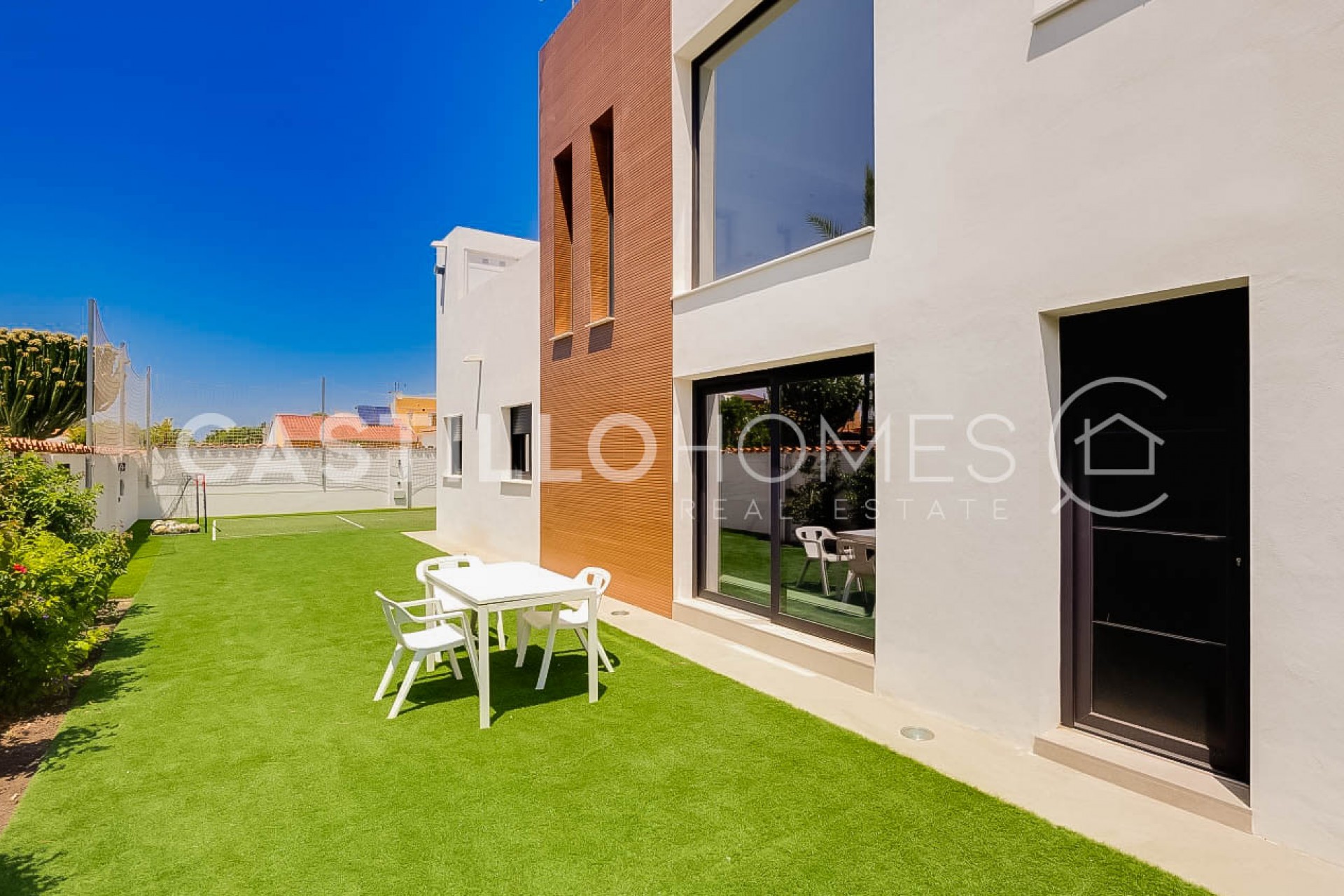 Reventa - Villa -
Torrevieja - Torreta florida