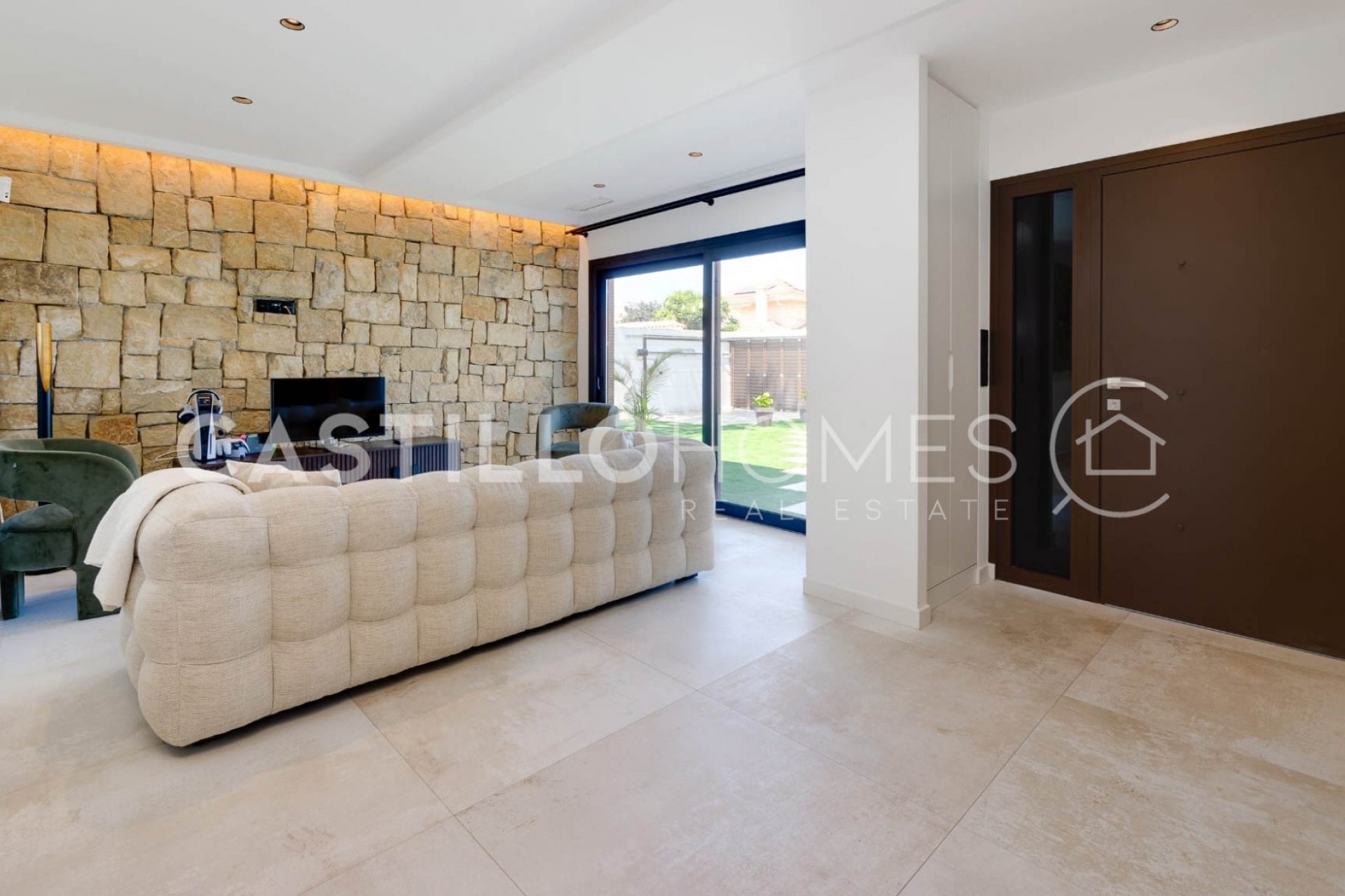 Reventa - Villa -
Torrevieja - Torreta florida