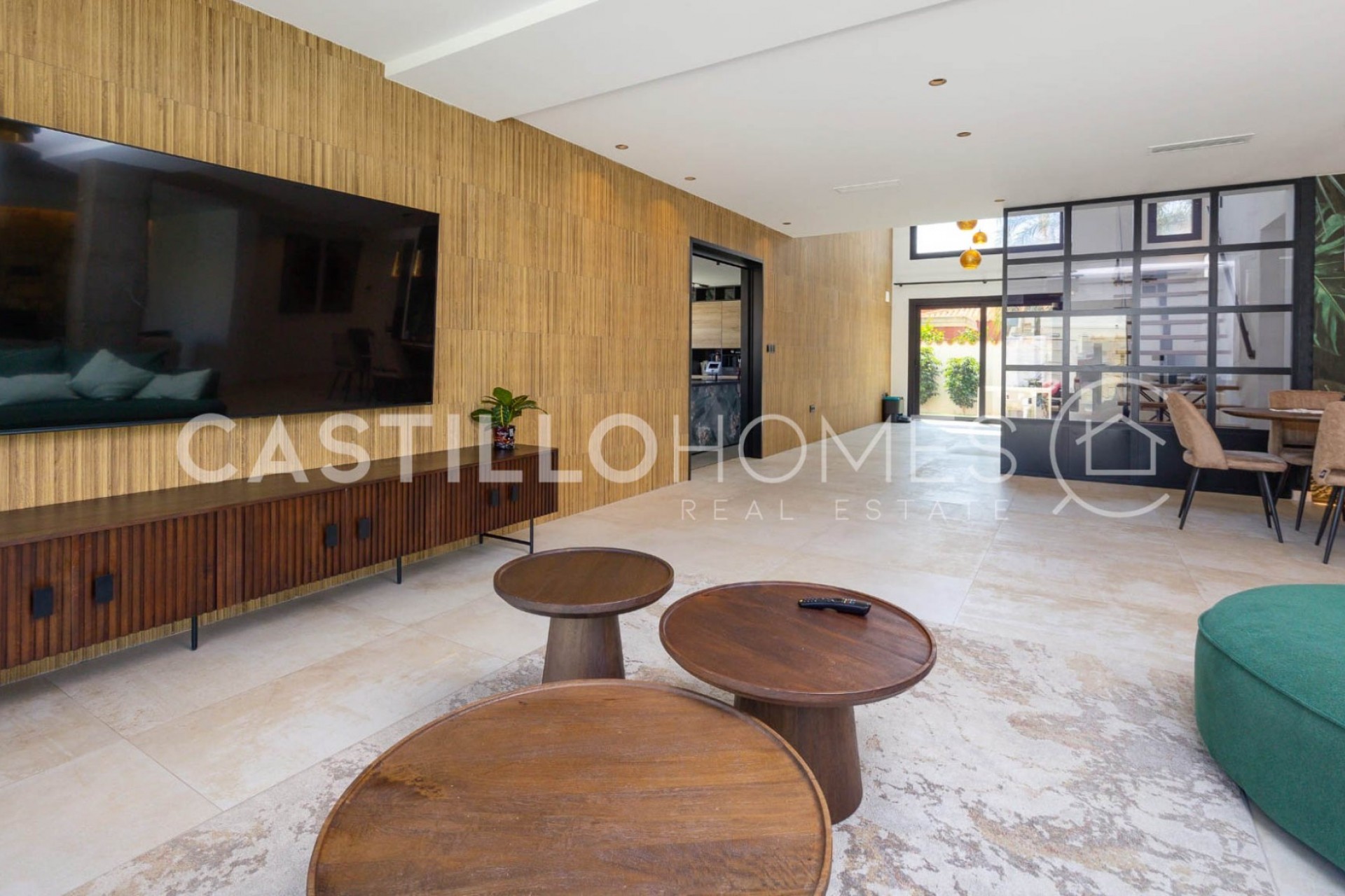 Reventa - Villa -
Torrevieja - Torreta florida