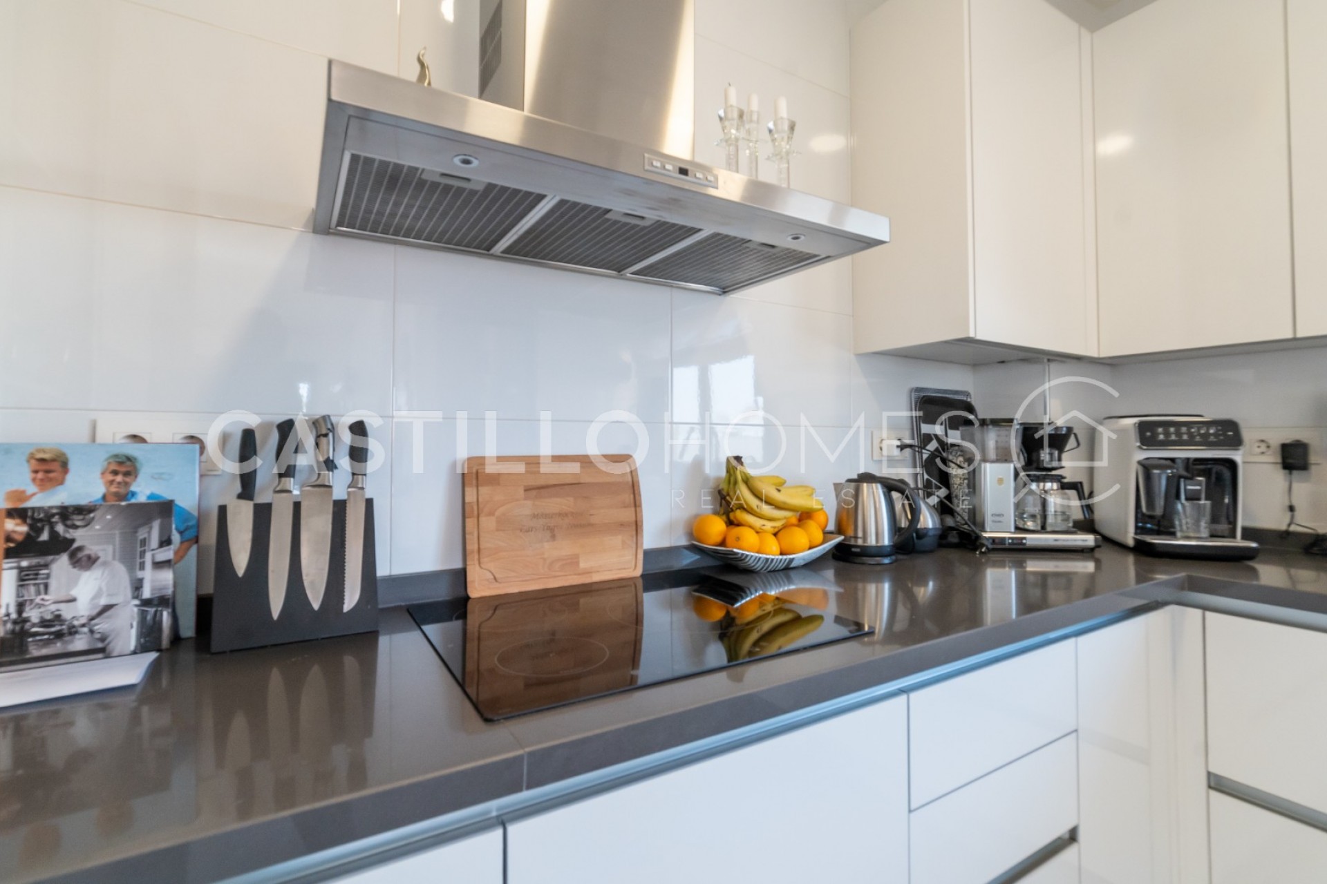 Reventa - Villa -
Torrevieja - Urb. Rosaleda