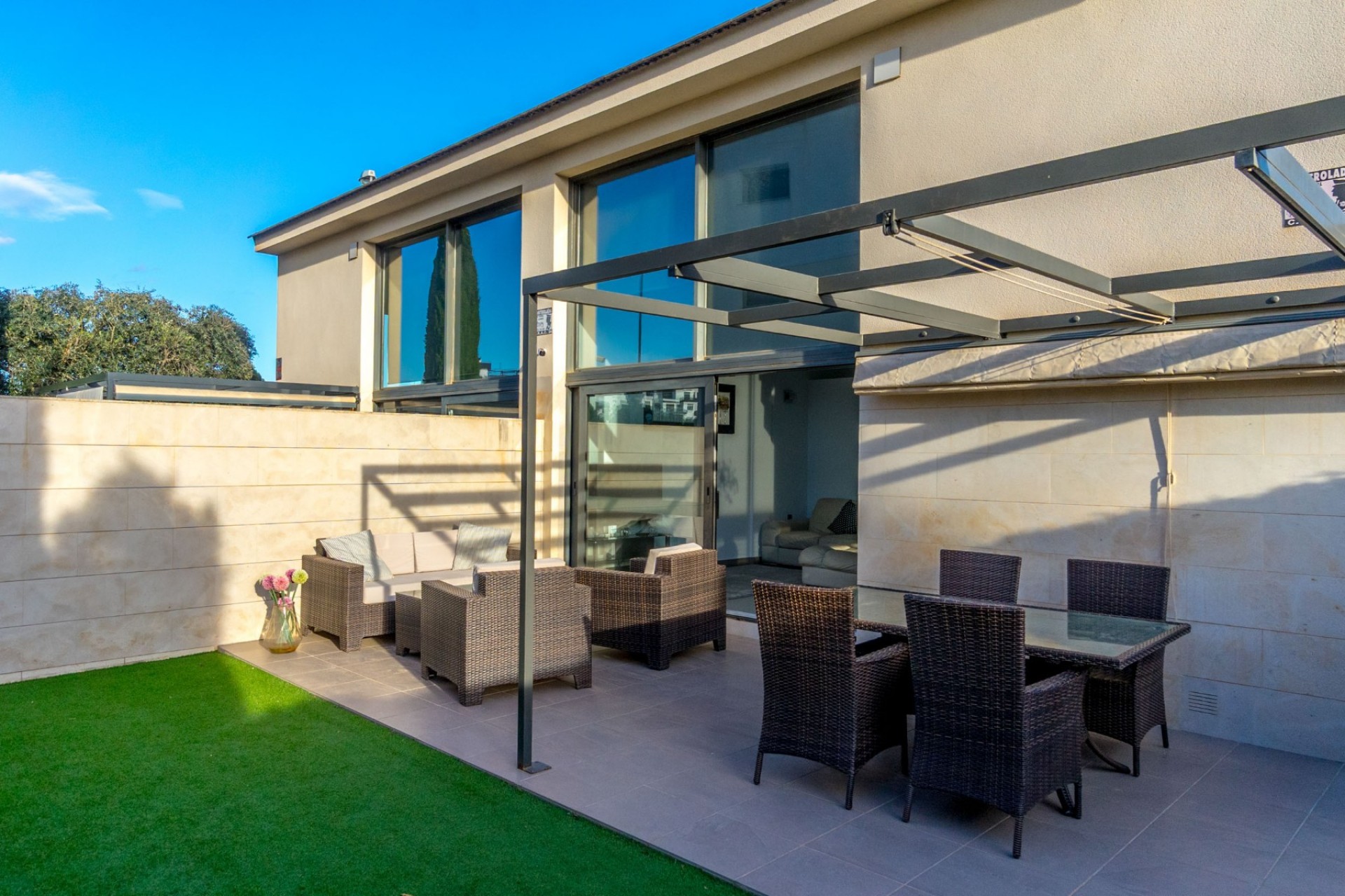 Reventa - Villa -
Villamartin - Los Dolses