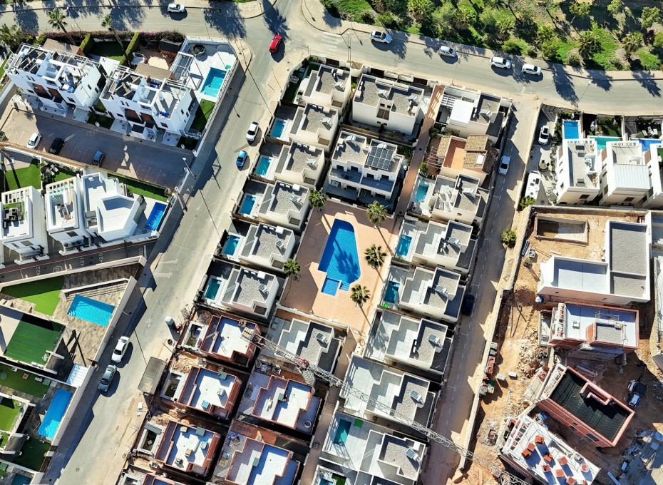 Reventa - Villa -
Villamartin - PAU 8