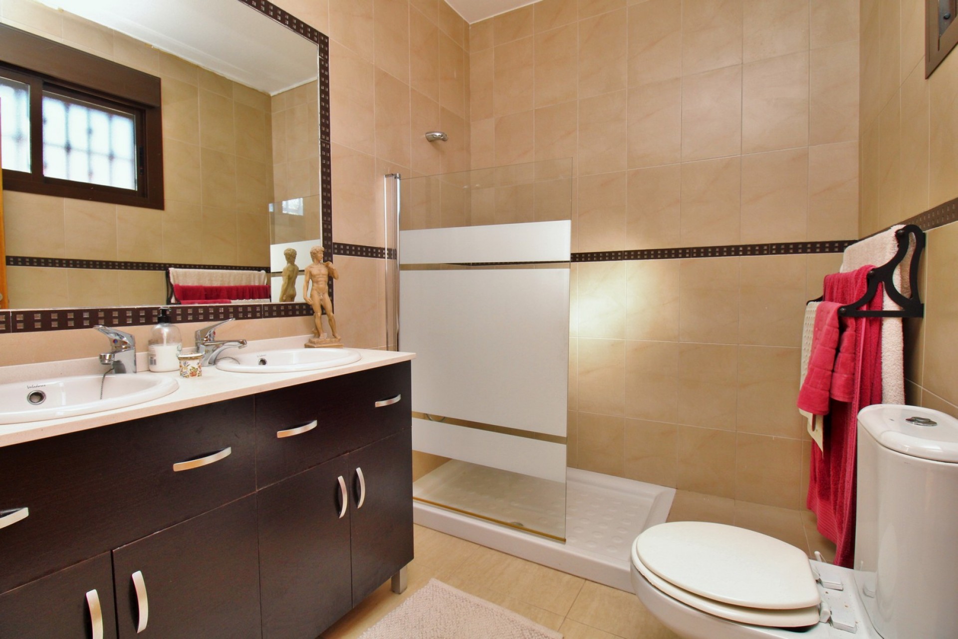 Reventa - Villa -
Villamartin - PAU 8