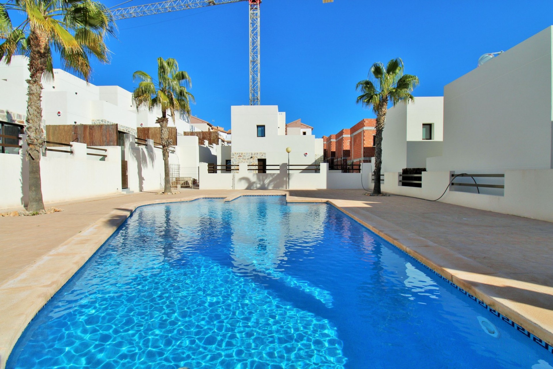 Reventa - Villa -
Villamartin - PAU 8