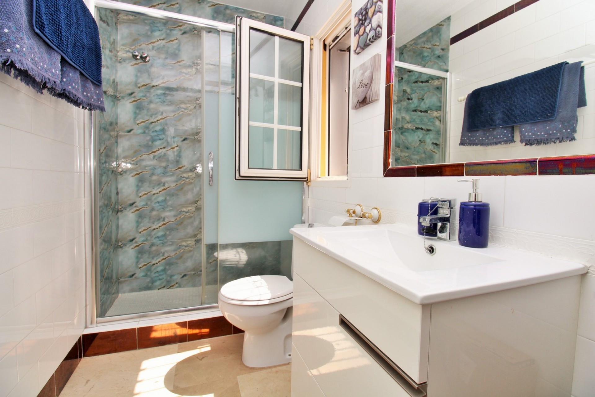 Reventa - Villa -
Villamartin
