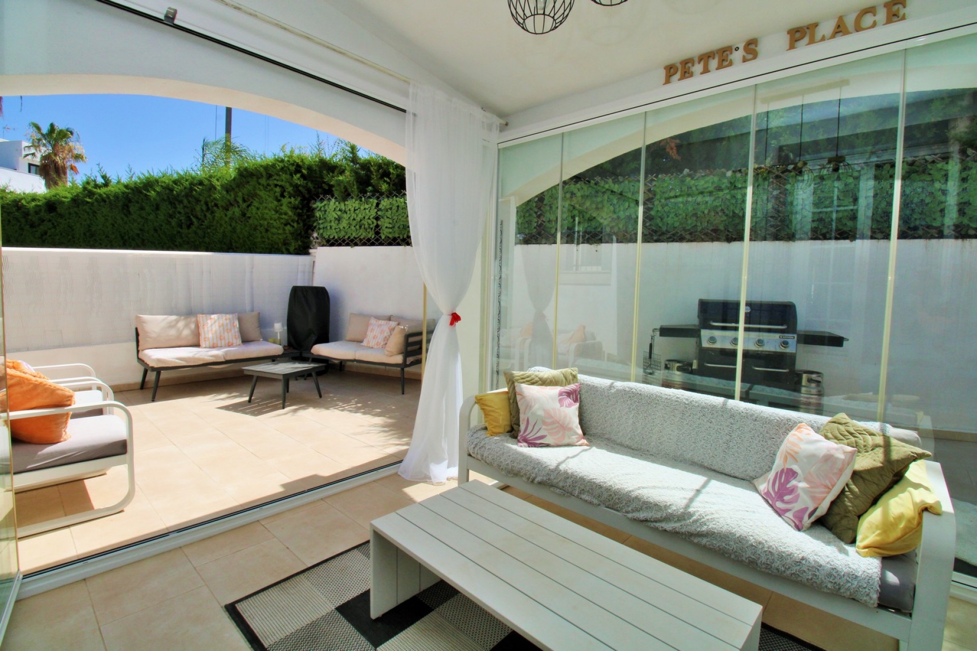 Reventa - Villa -
Villamartin