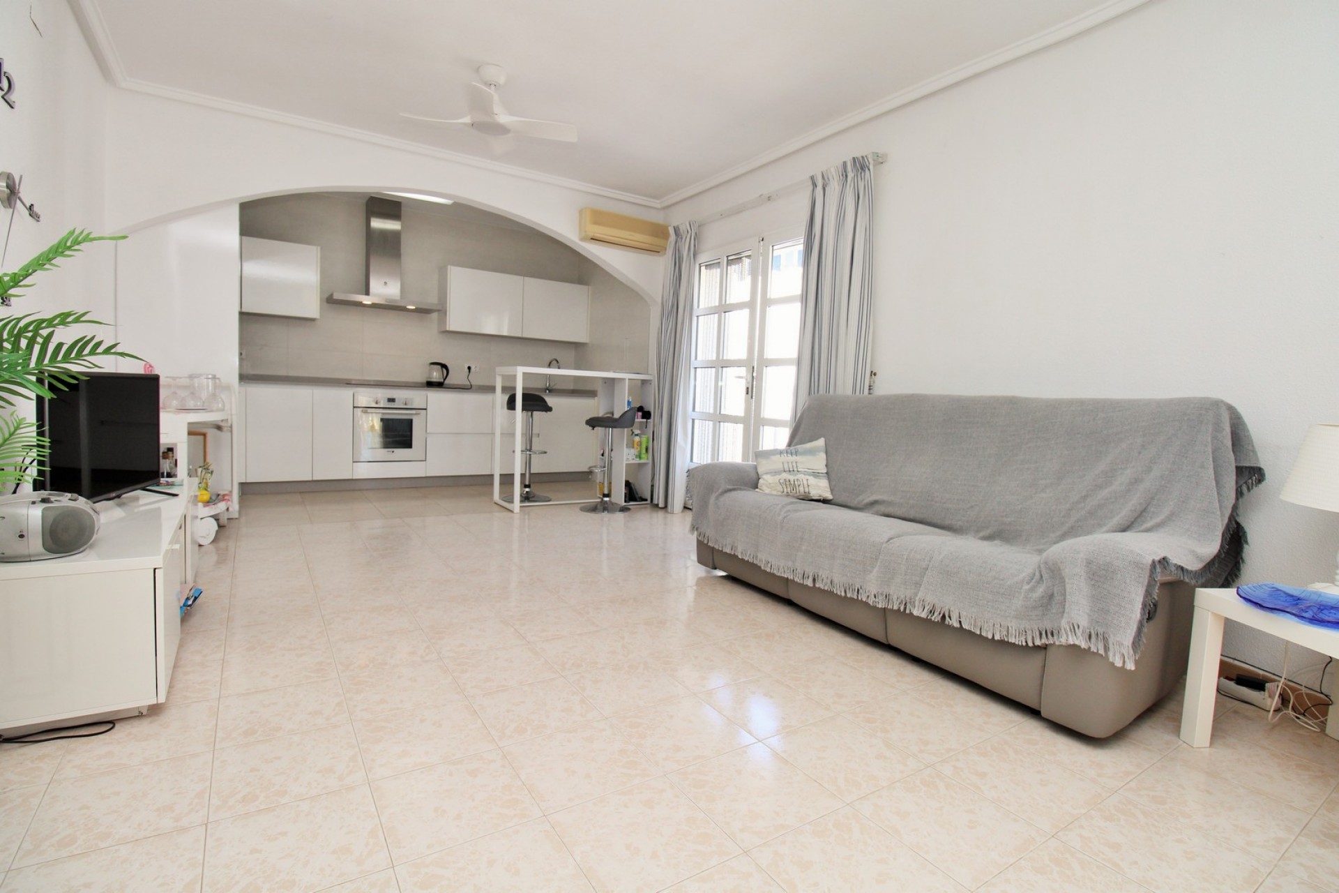 Reventa - Villa -
Villamartin