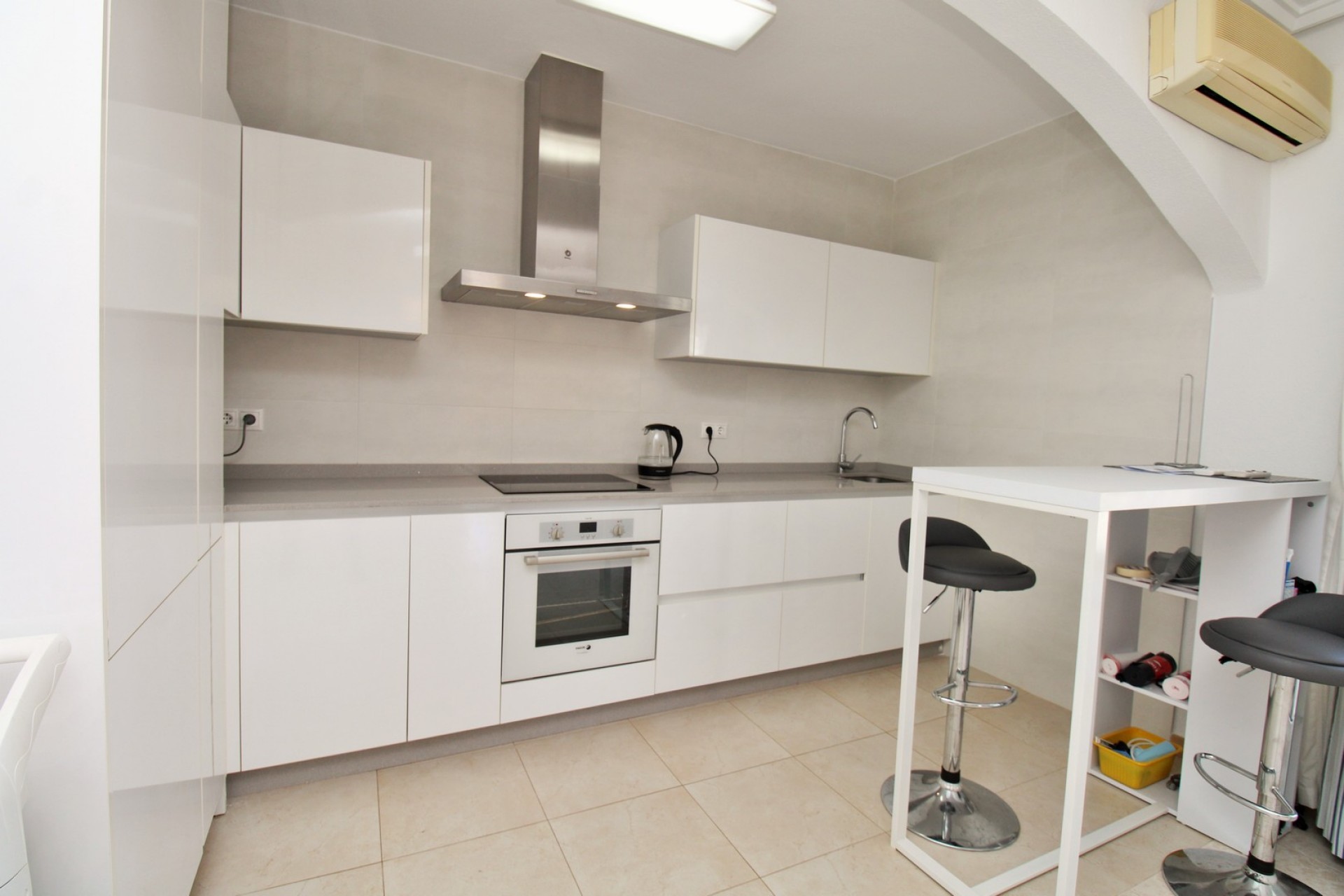 Reventa - Villa -
Villamartin