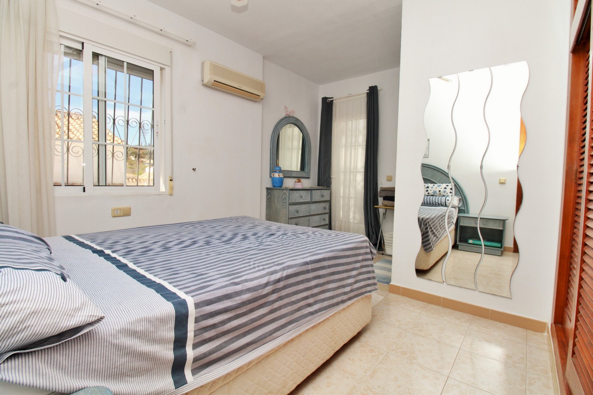 Reventa - Villa -
Villamartin