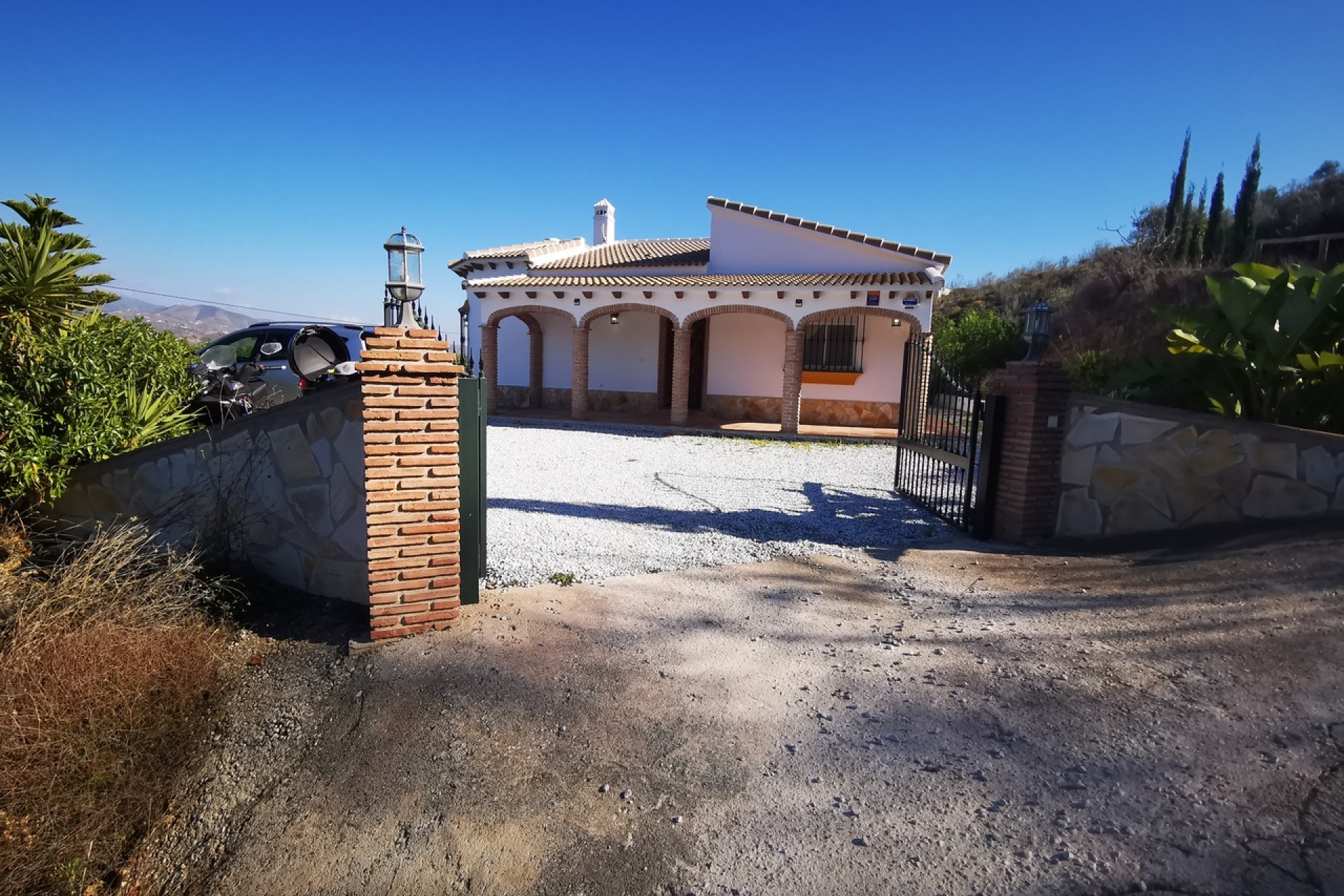 Reventa - Villa -
Vinuela - Inland