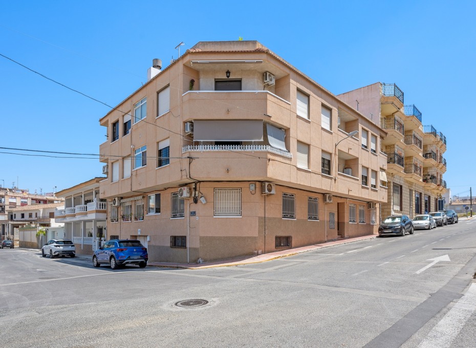 Revente - 1. Apartment / flat -
Benijofar - Costa Blanca South