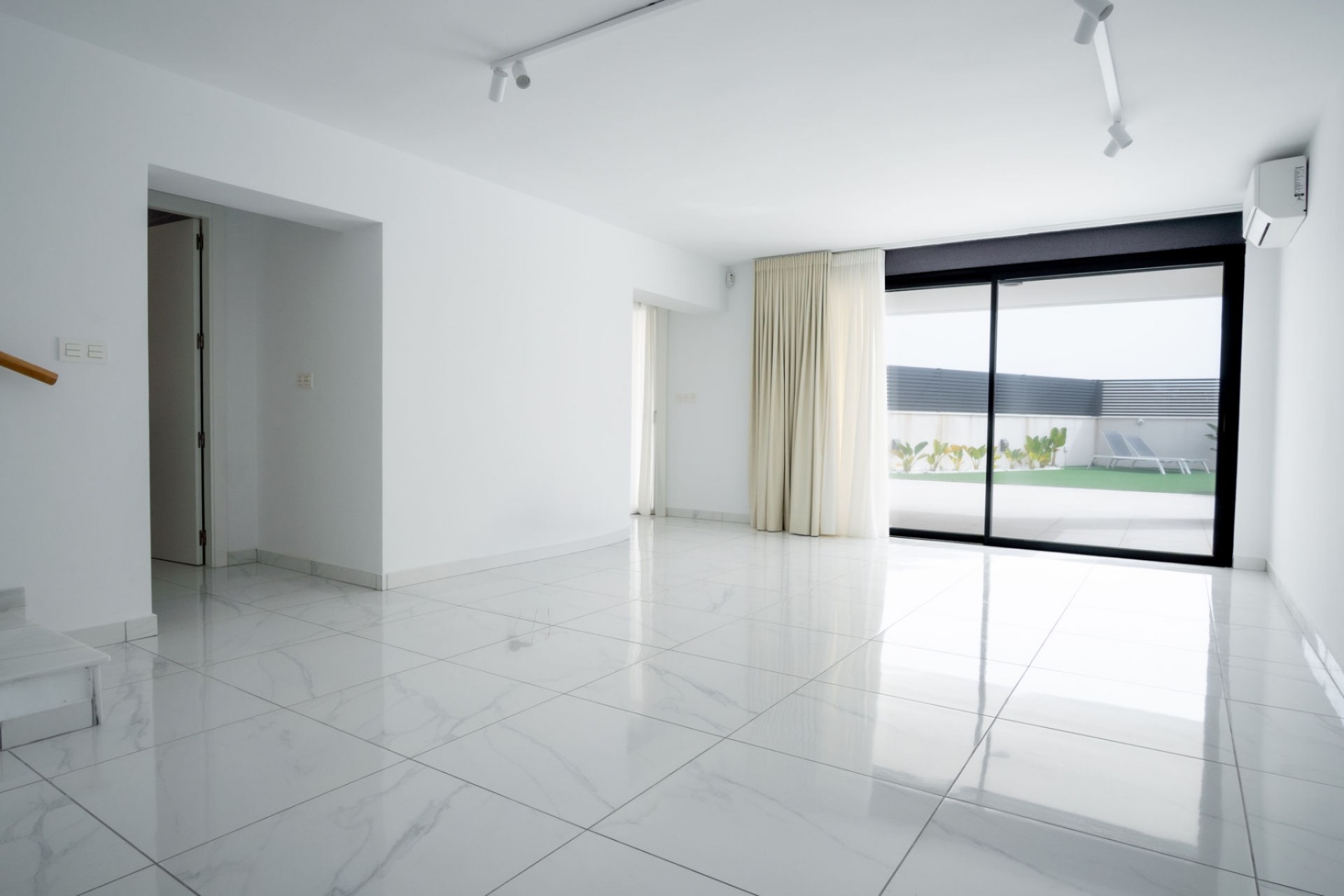 Revente - 3. Detached house -
Torrevieja - Costa Blanca South