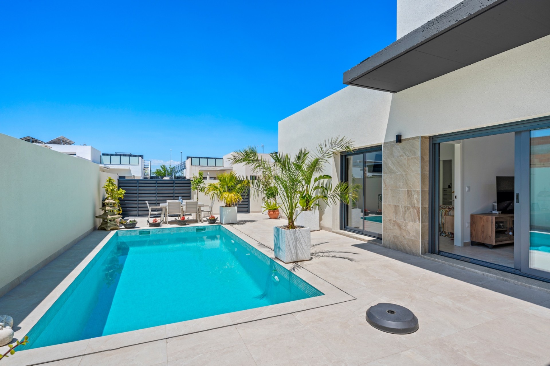 Revente - 6. Detached villa -
Daya Nueva - Costa Blanca South