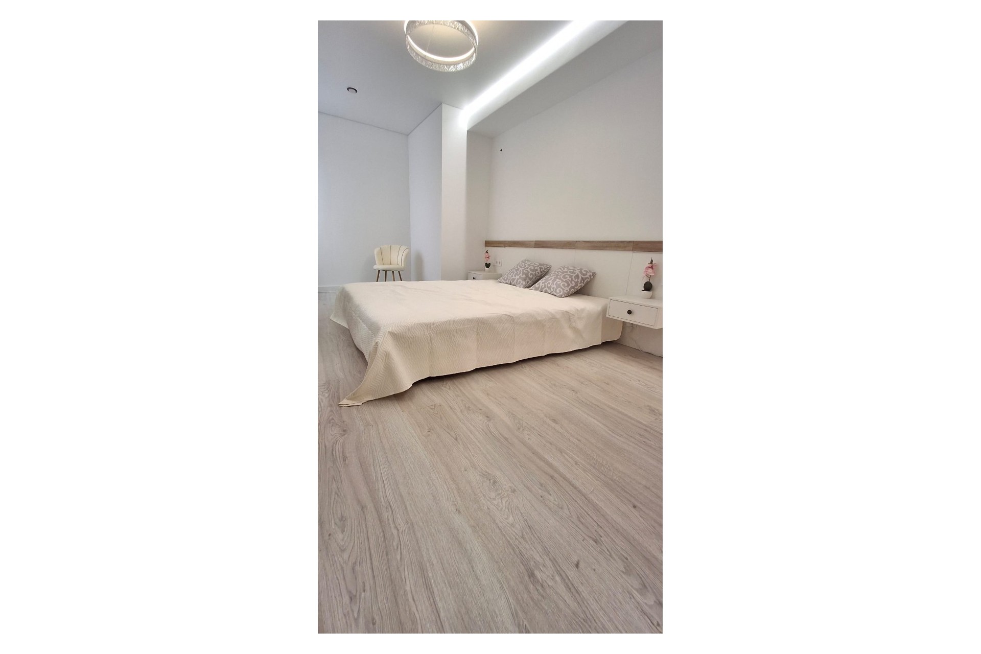 Revente - Apartament / Duplex -
Torrevieja - Playa Acequion