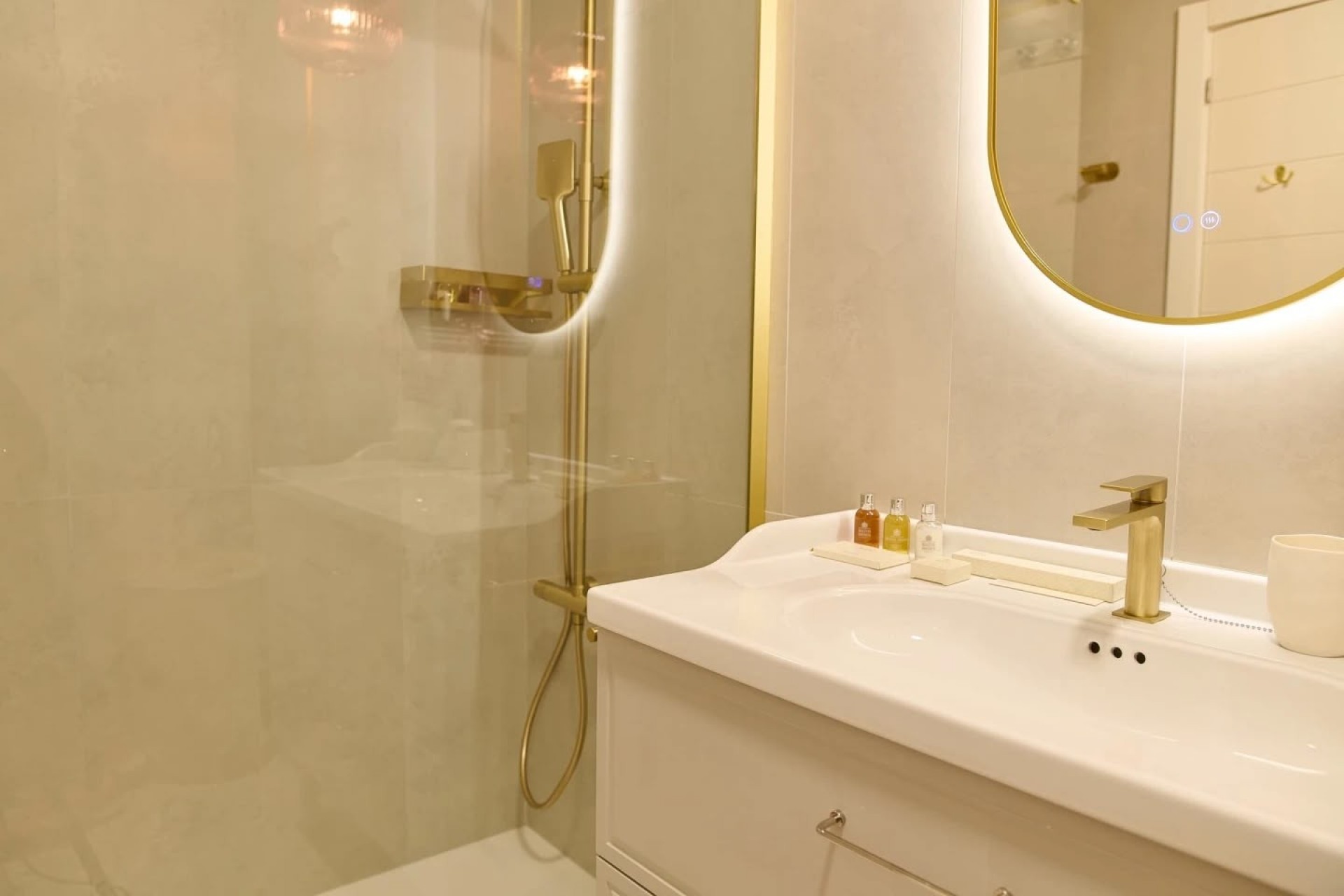 Revente - Apartamento -
Cartagena - Playa honda