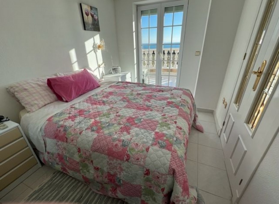 Revente - Apartamento -
Guardamar del Segura - Valencian Community