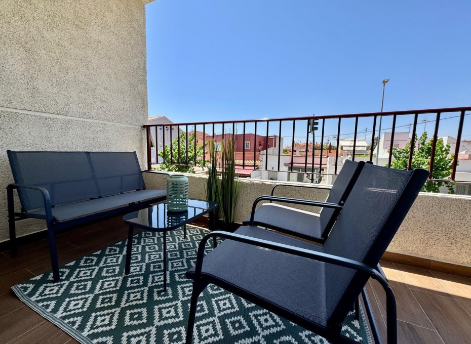 Revente - Apartamento -
Pilar de la Horadada