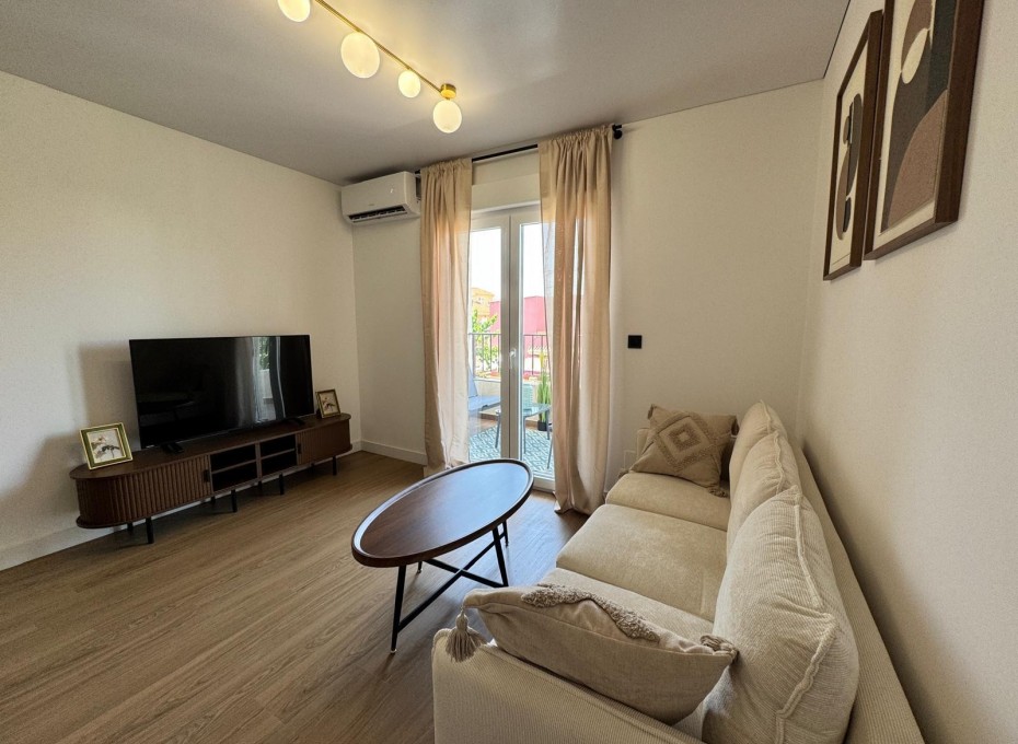 Revente - Apartamento -
Pilar de la Horadada