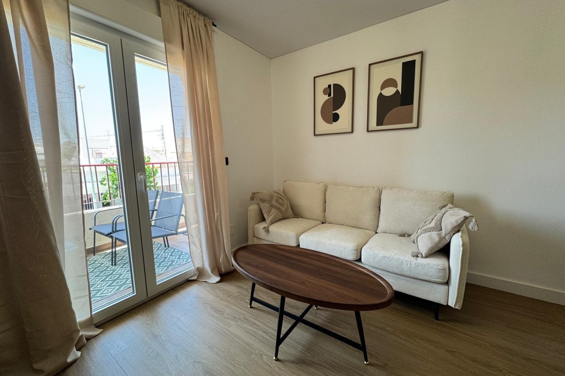 Revente - Apartamento -
Pilar de la Horadada