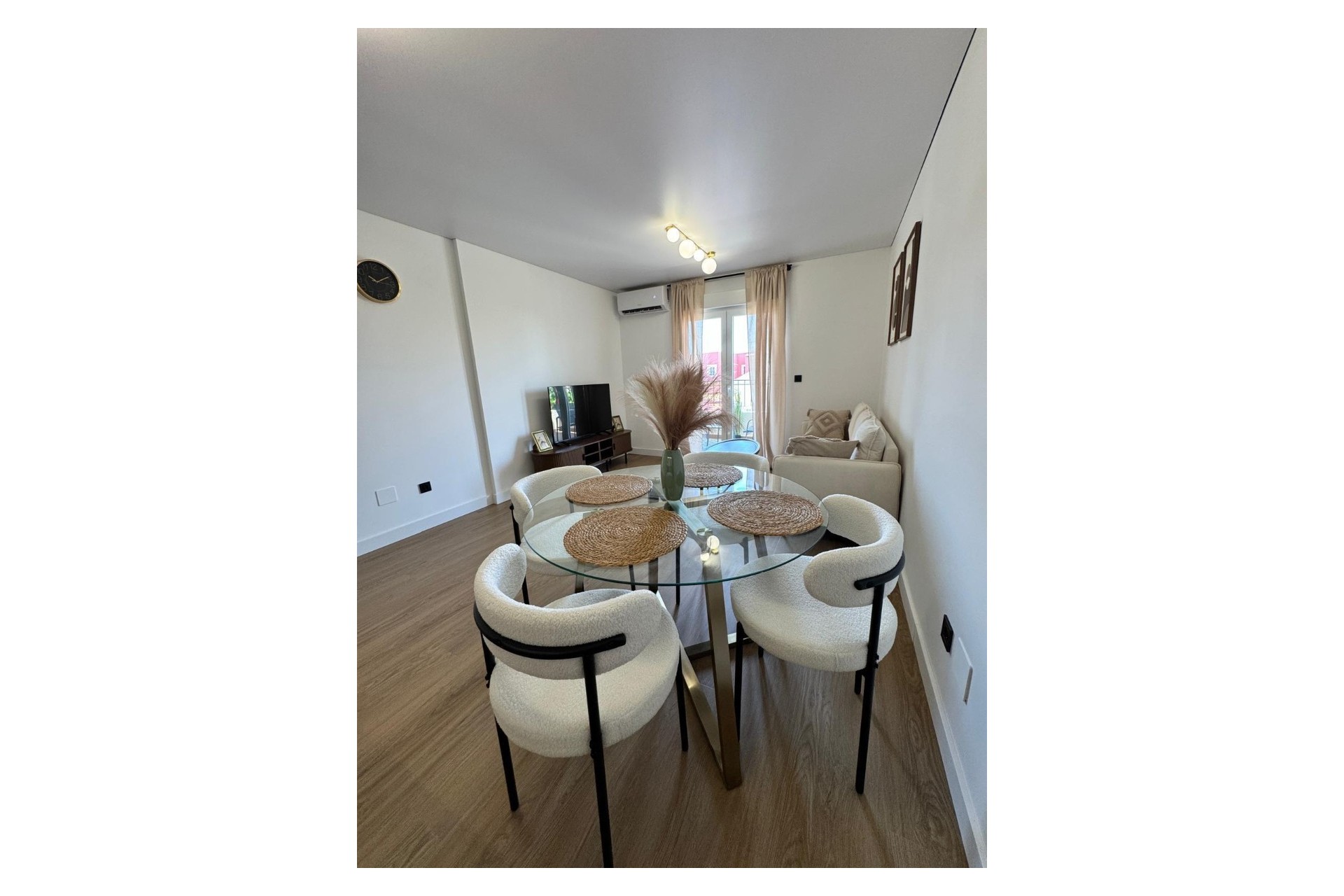 Revente - Apartamento -
Pilar de la Horadada