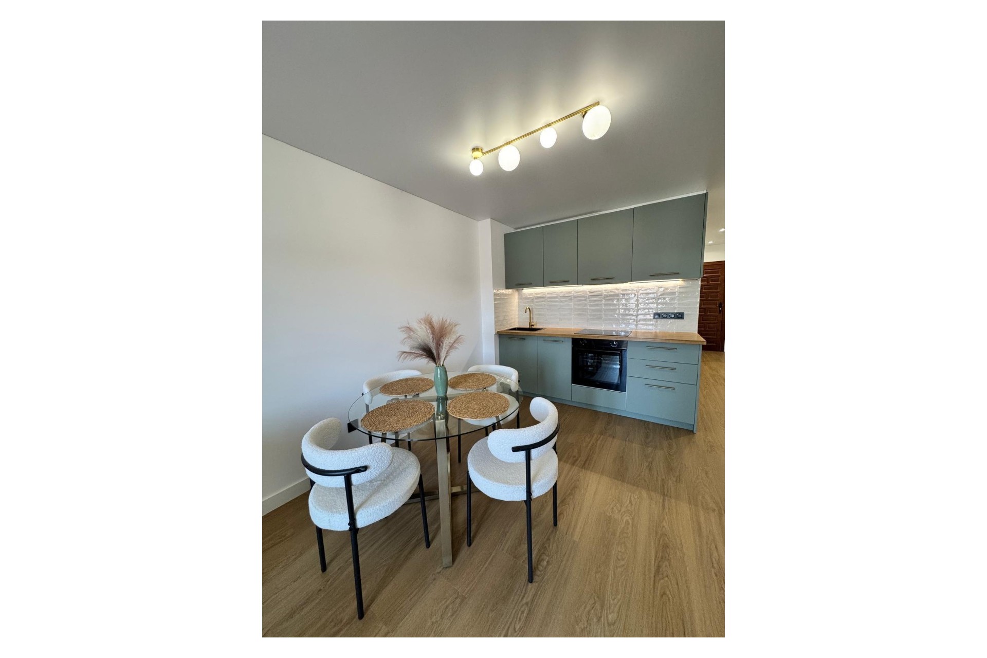 Revente - Apartamento -
Pilar de la Horadada