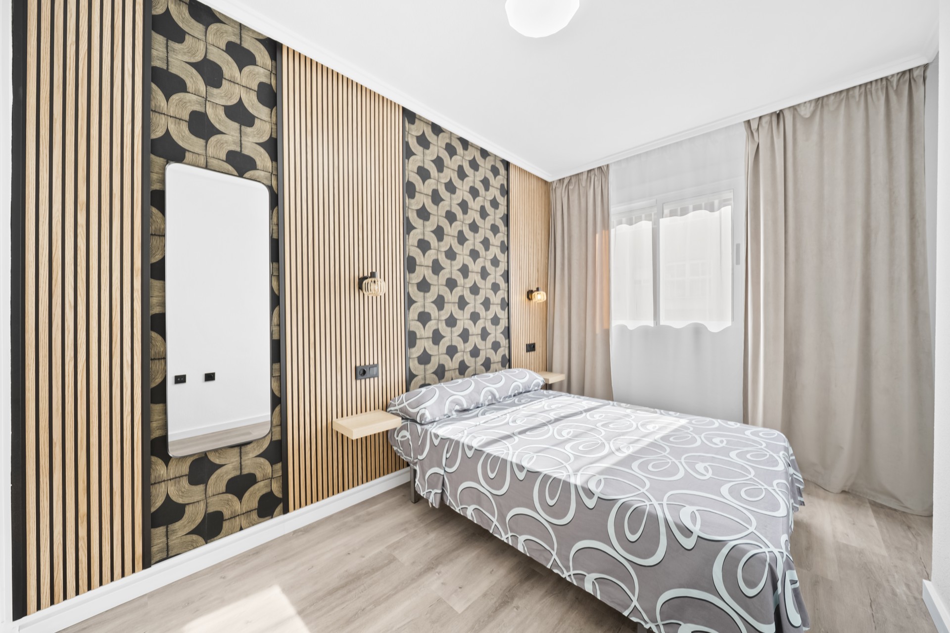 Revente - Apartamento -
Torrevieja - Centro