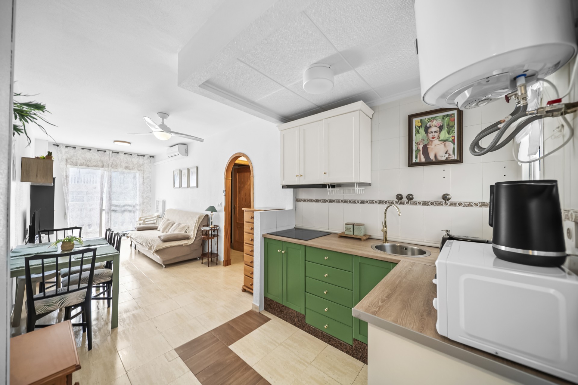 Revente - Apartamento -
Torrevieja - Centro