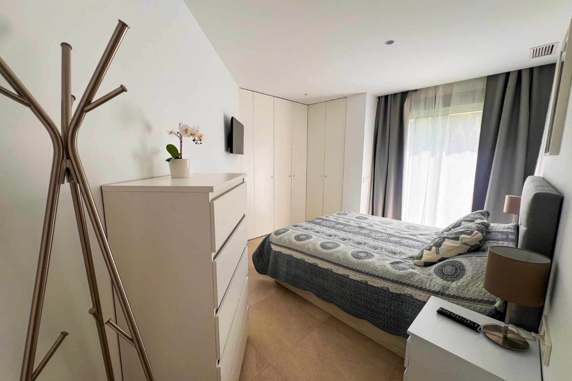 Revente - Apartamento -
Torrevieja - Los Balcones