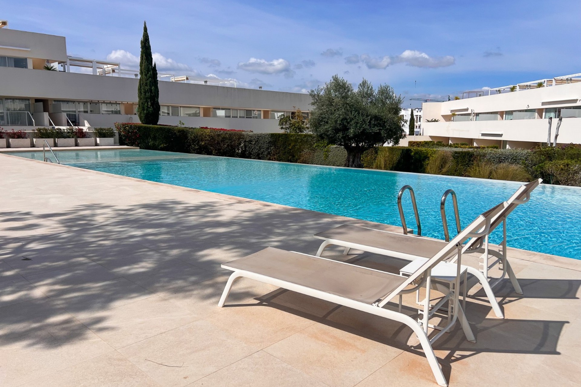 Revente - Apartamento -
Torrevieja - Los Balcones