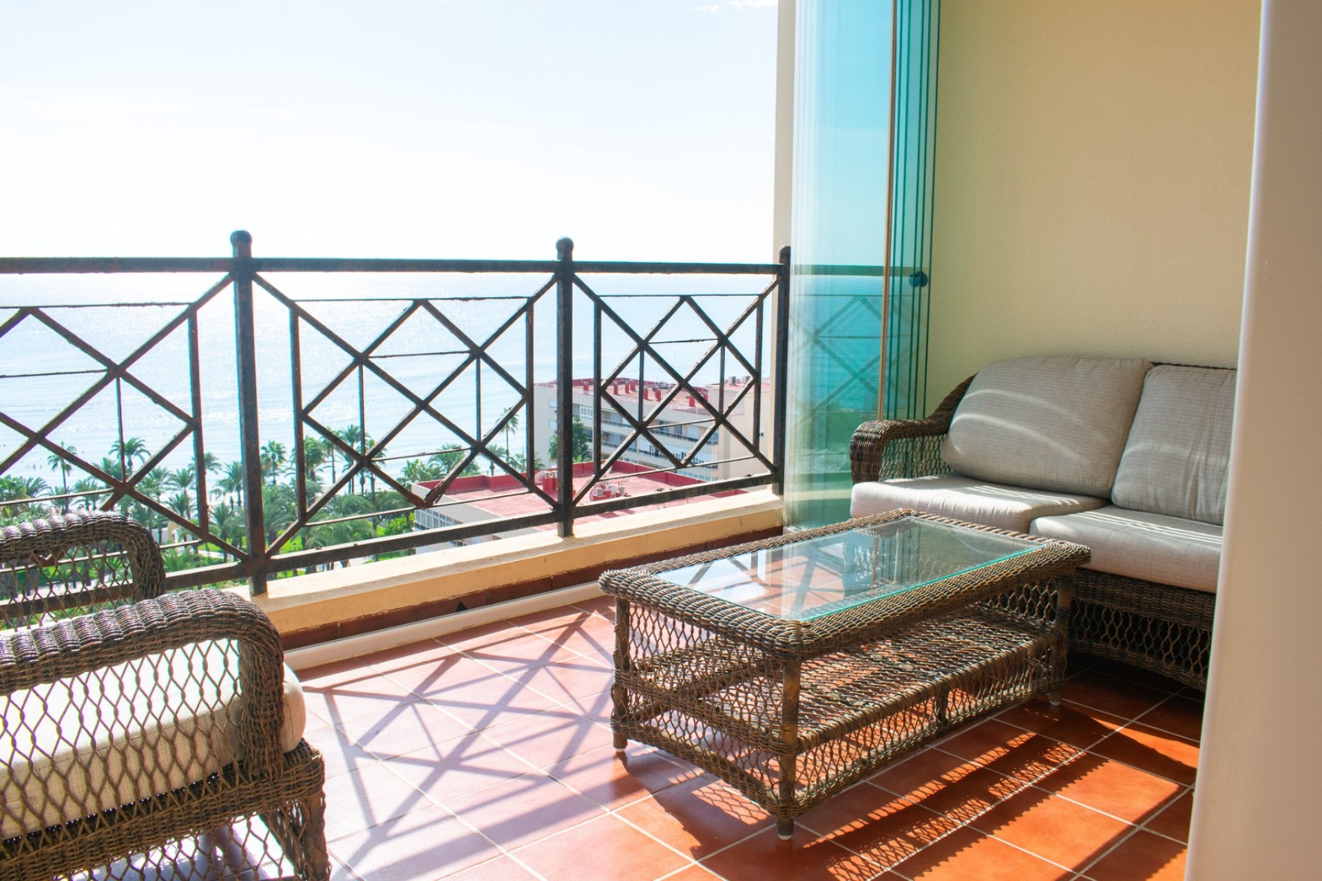 Revente - Apartamento -
Torrevieja - Playa de los Locos