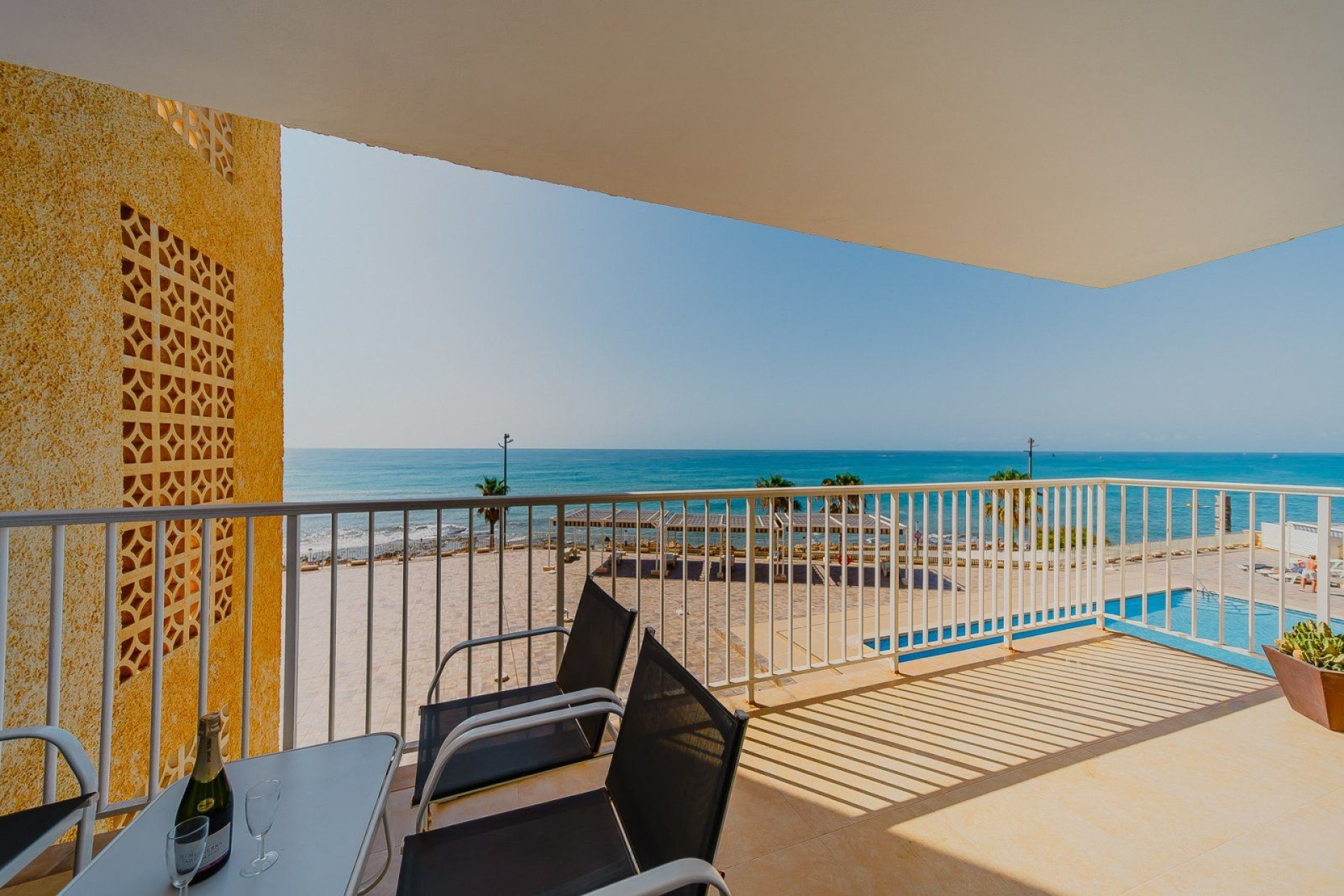 Revente - Apartamento -
Torrevieja - Playa del cura