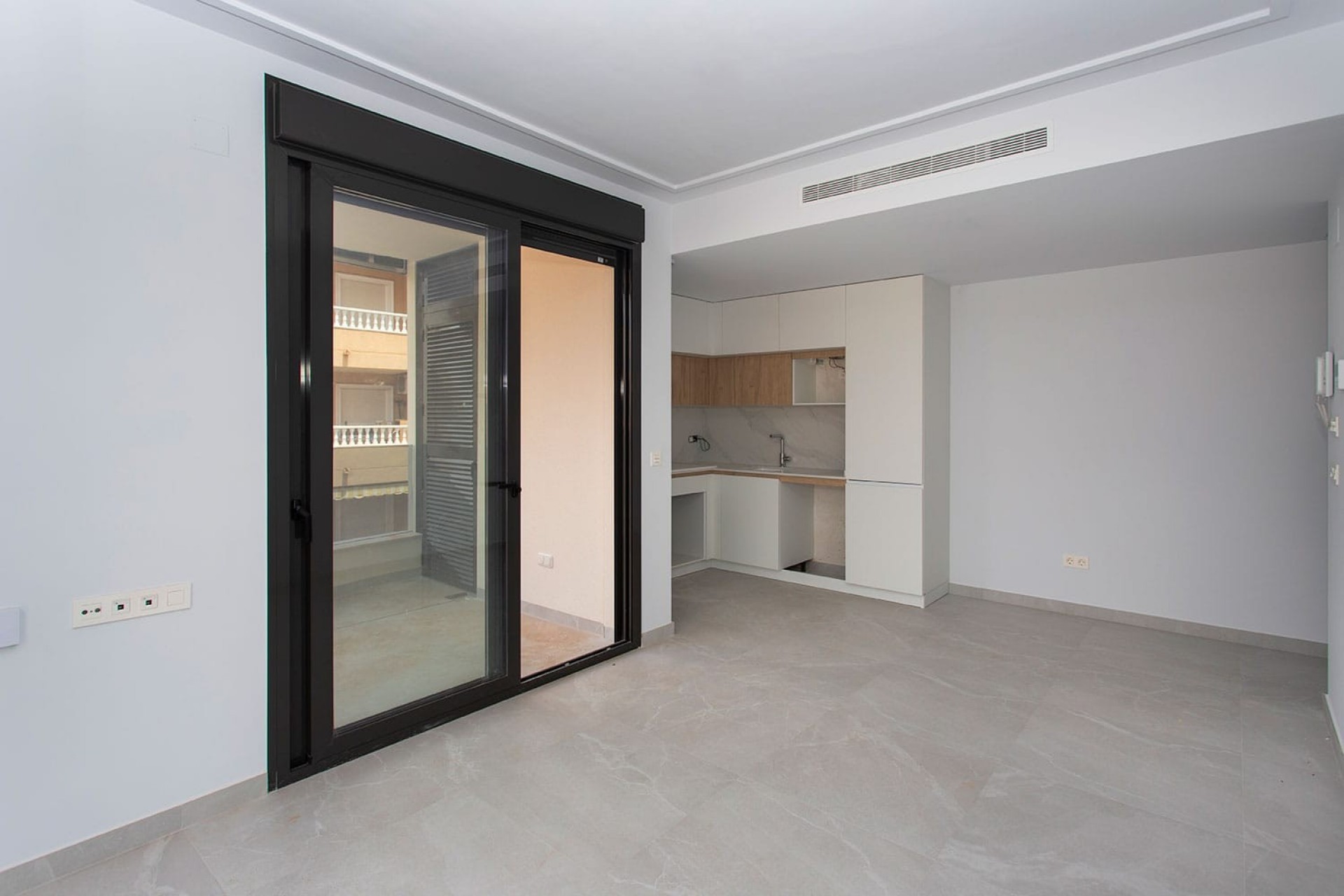 Revente - Apartamento -
Torrevieja - Playa del Cura