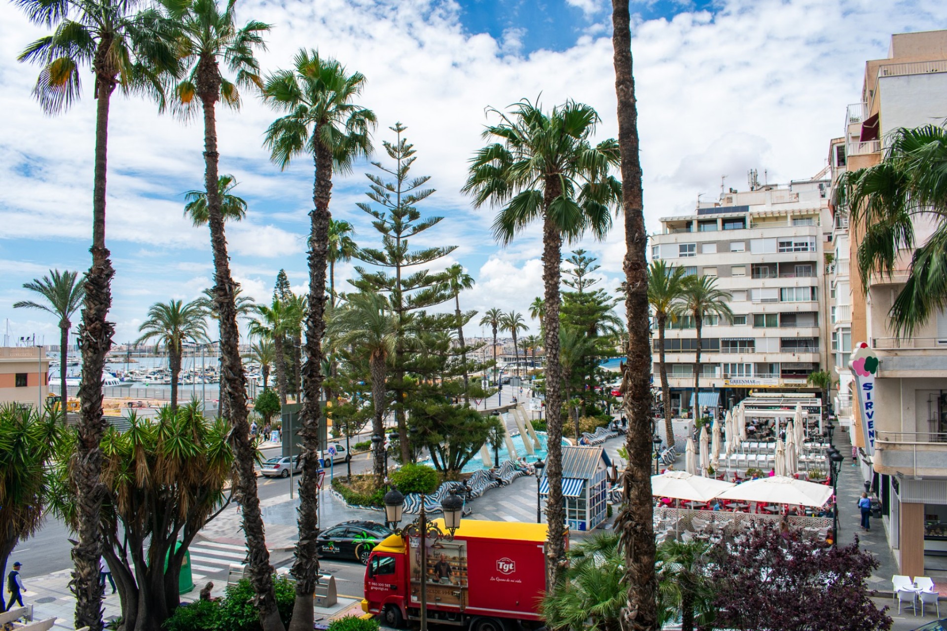 Revente - Apartamento -
Torrevieja - Torrevieja centro