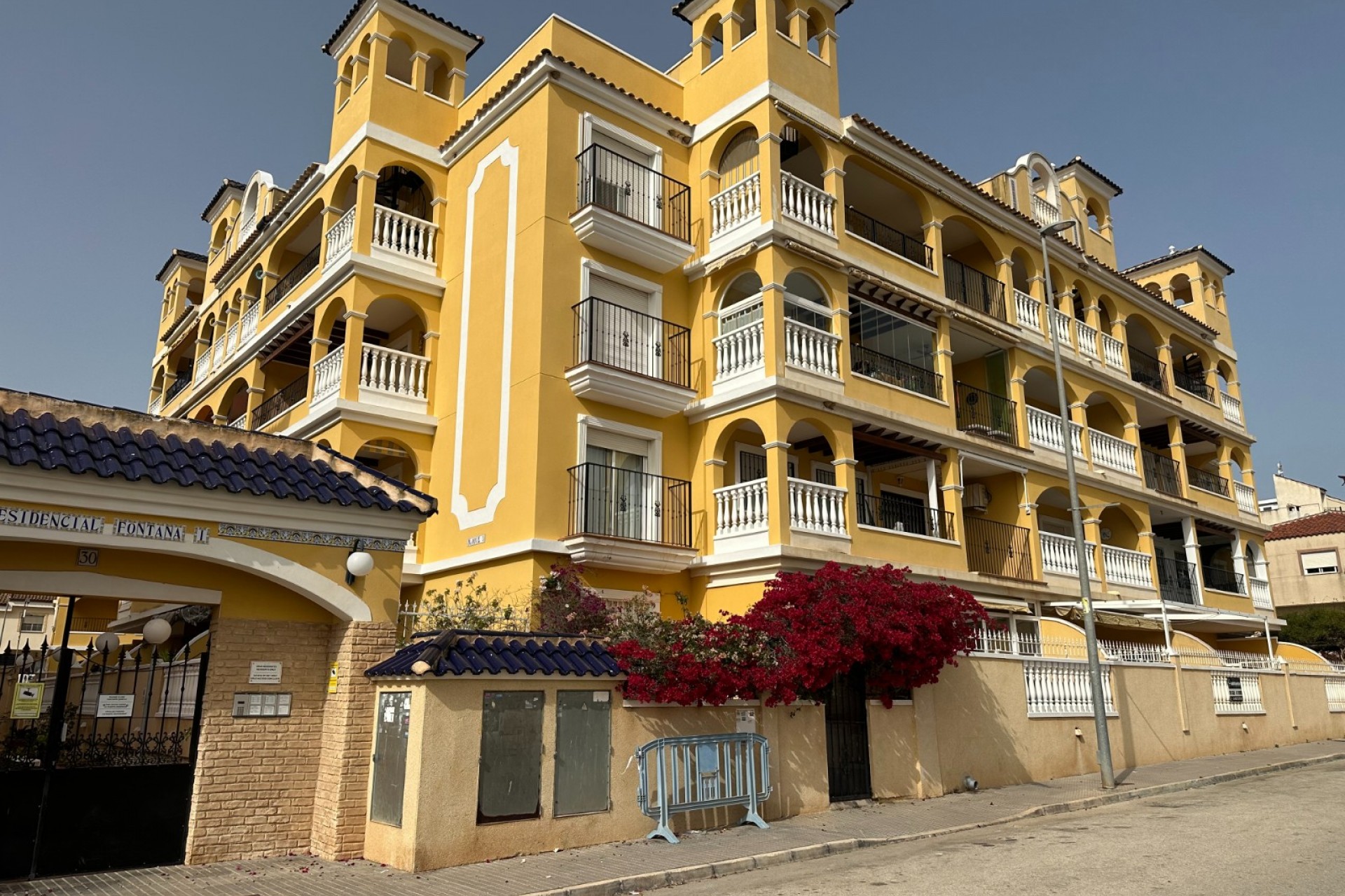 Revente - Apartment -
Algorfa