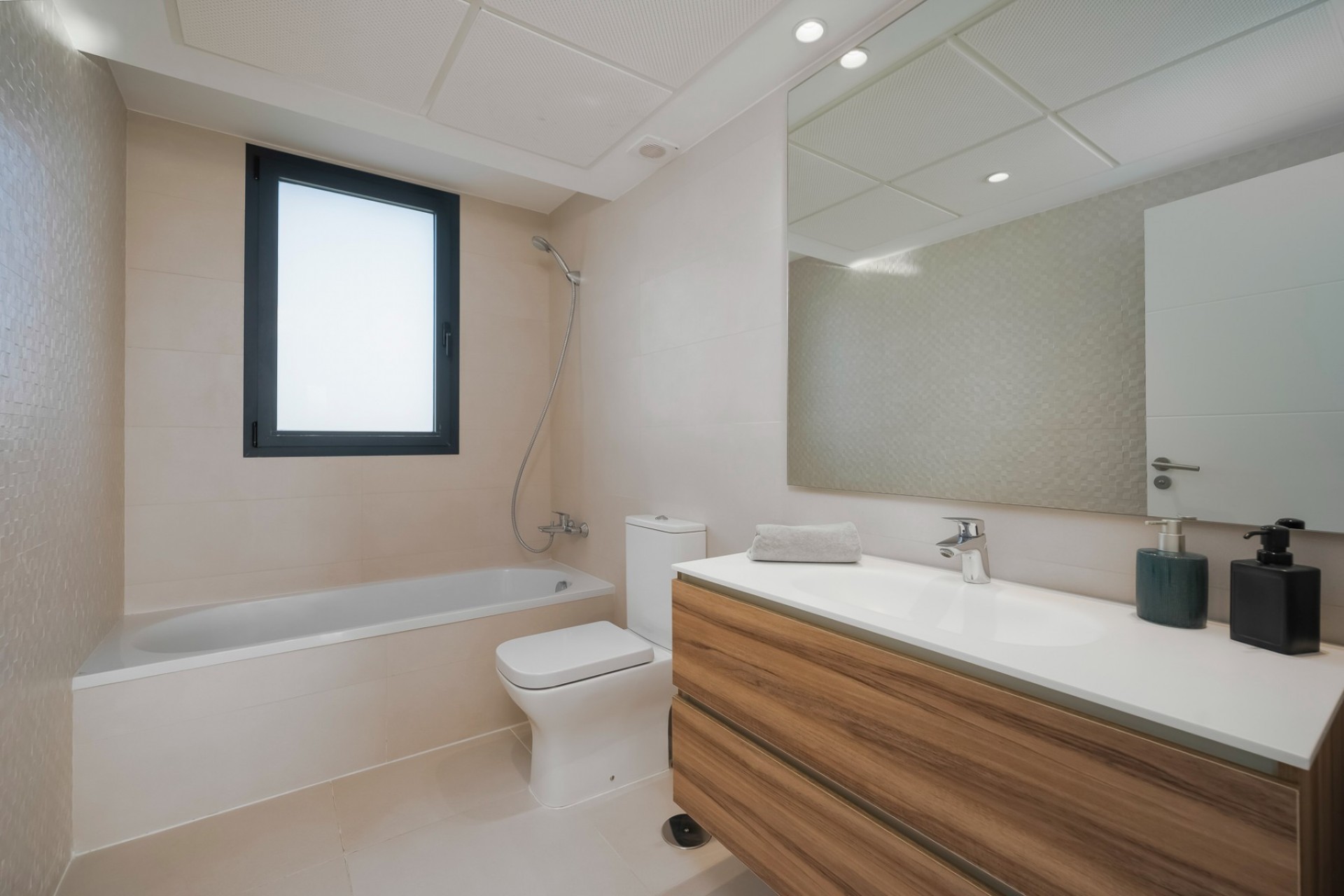 Revente - Apartment -
Benahavis - Atalaya Park