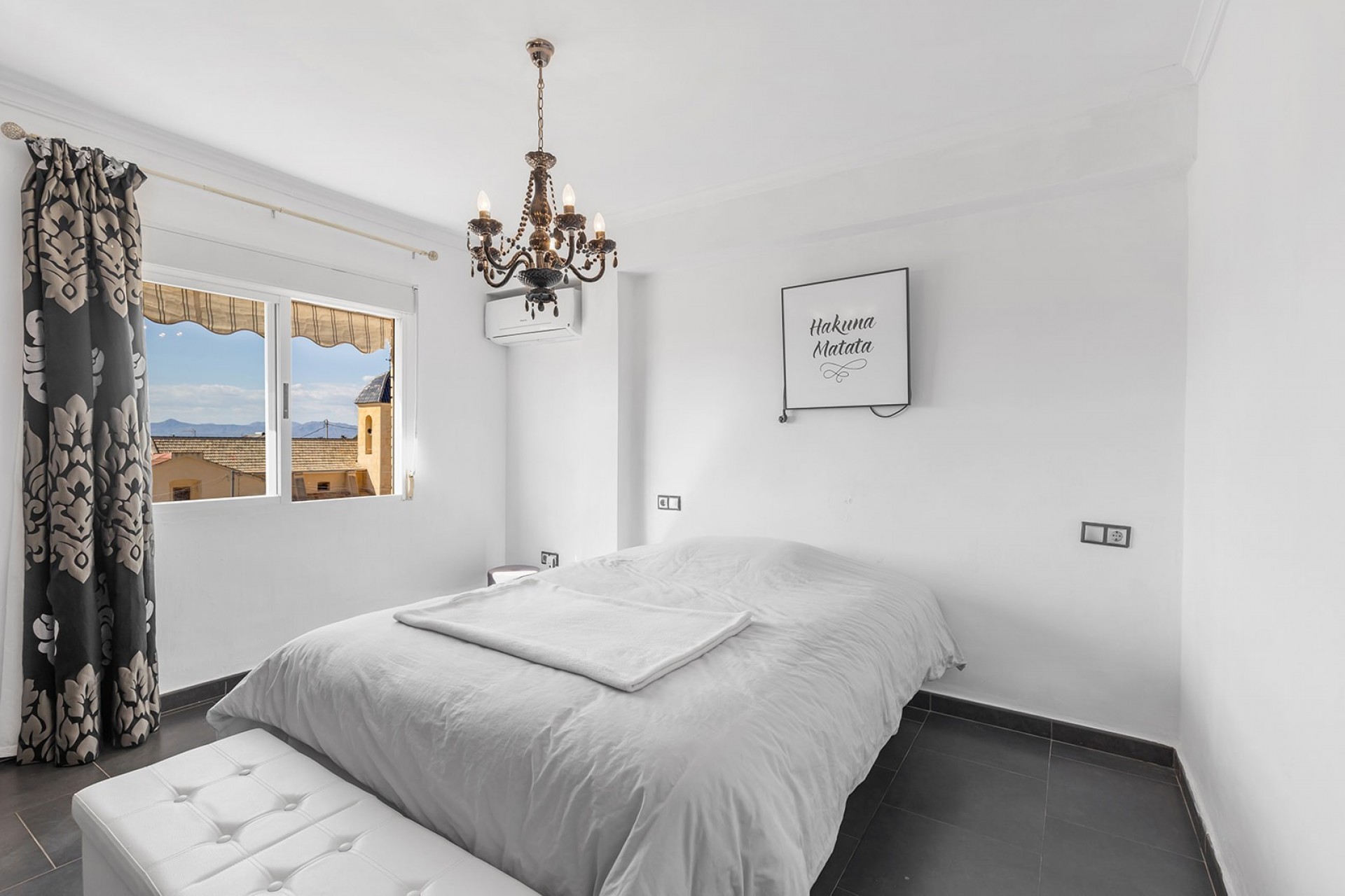 Revente - Apartment -
Daya Nueva