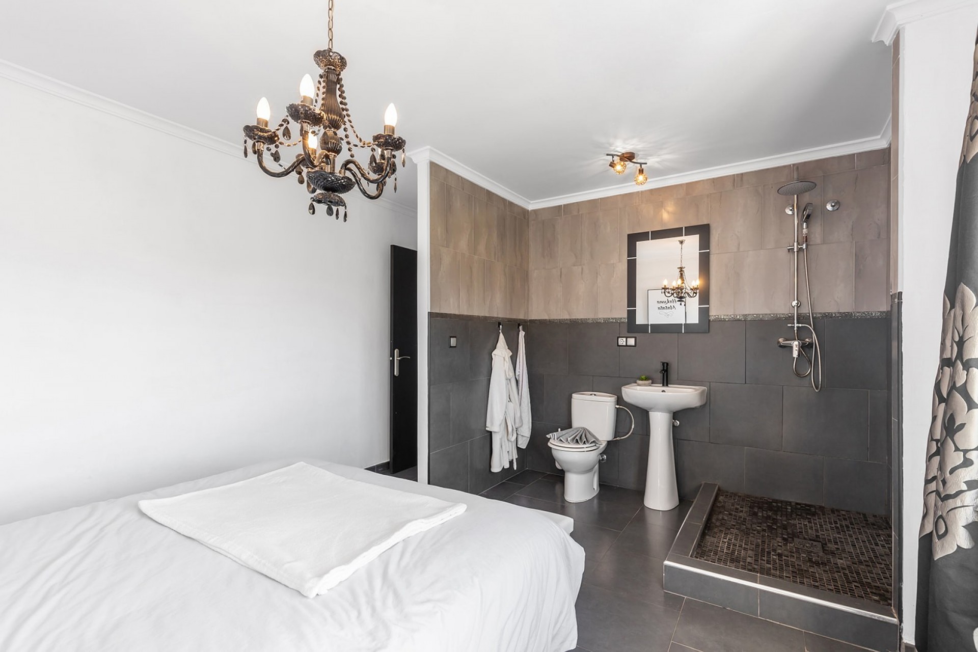 Revente - Apartment -
Daya Nueva