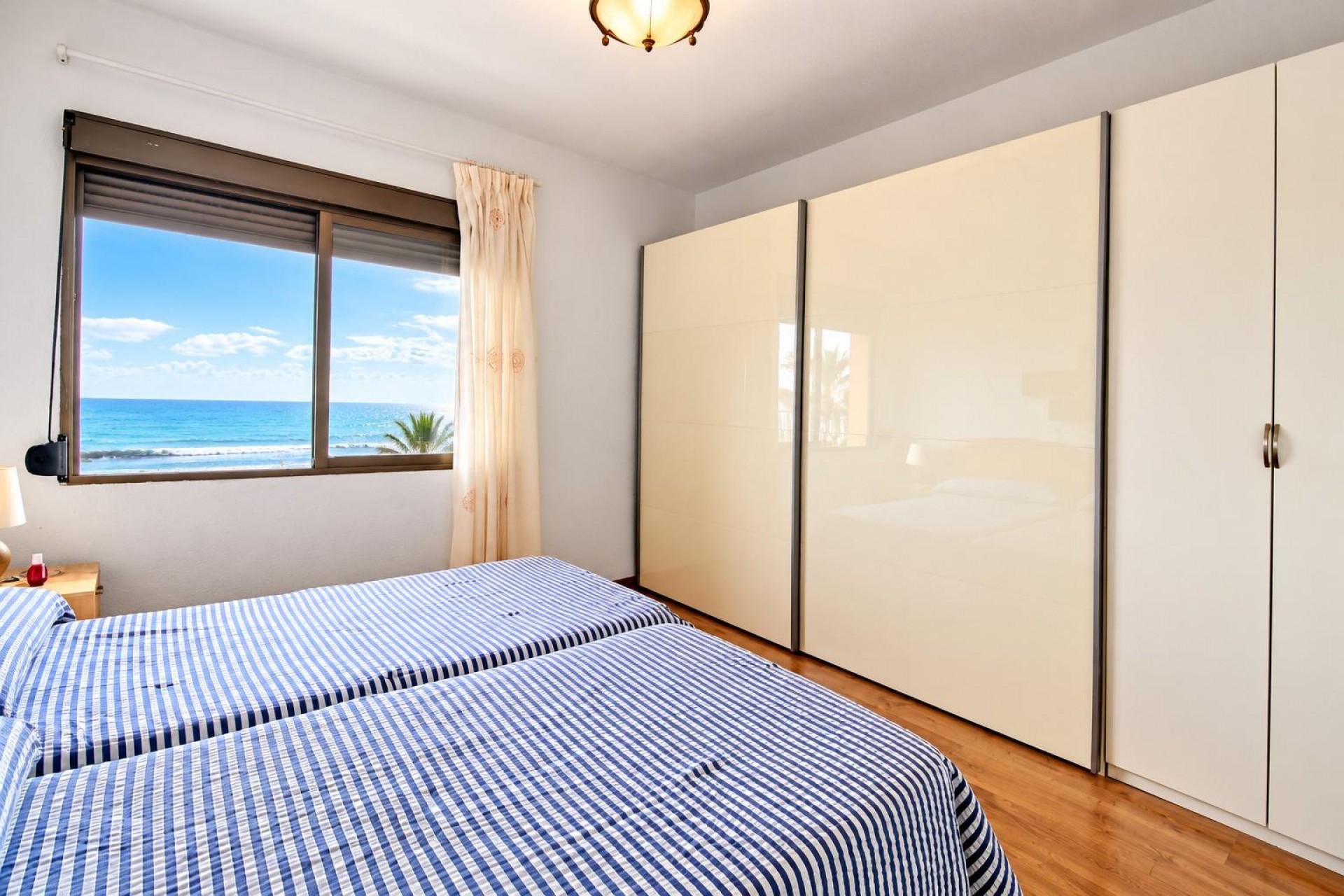 Revente - Apartment -
El Campello - Playa Muchavista