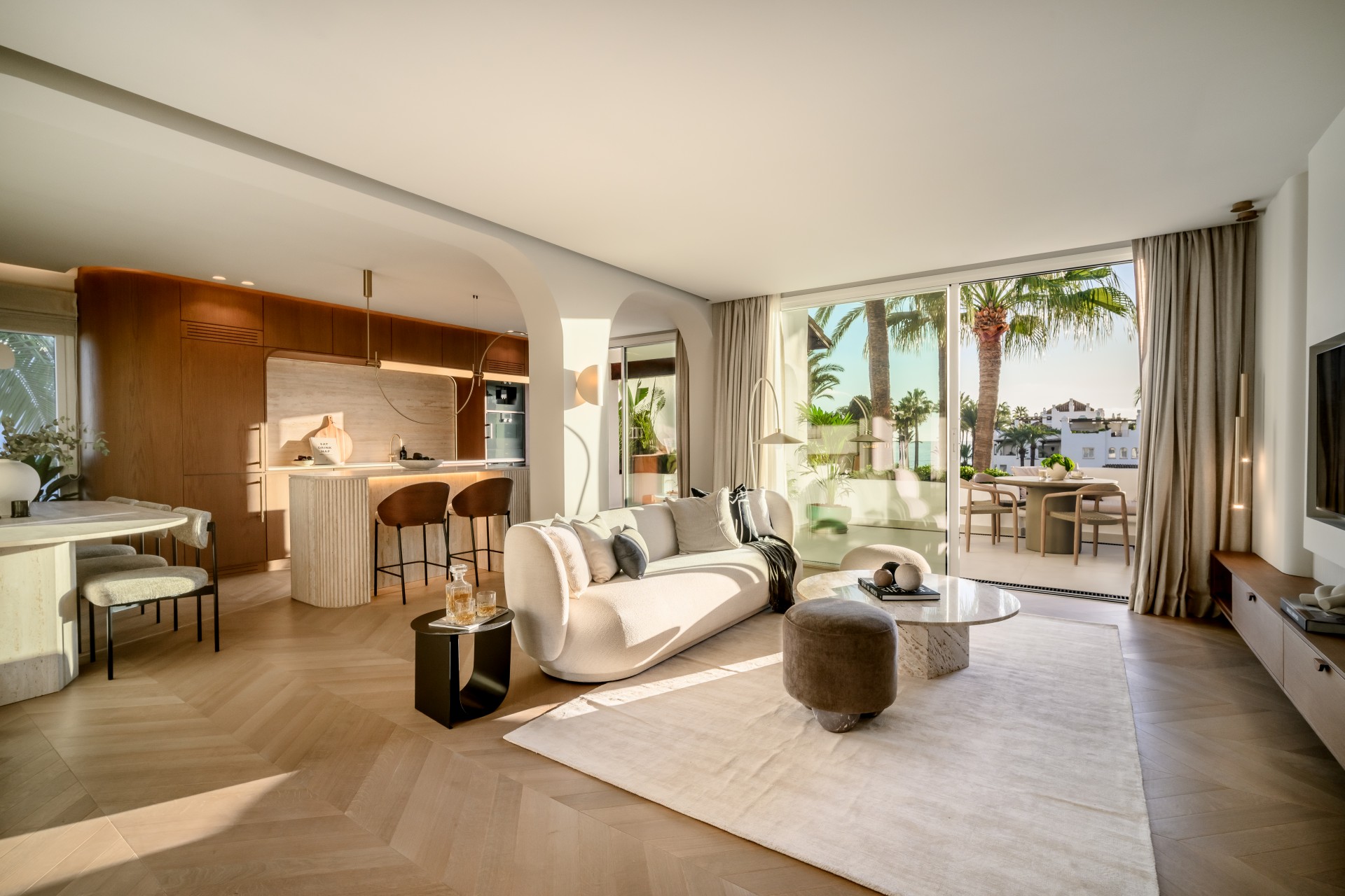 Revente - Apartment -
Estepona