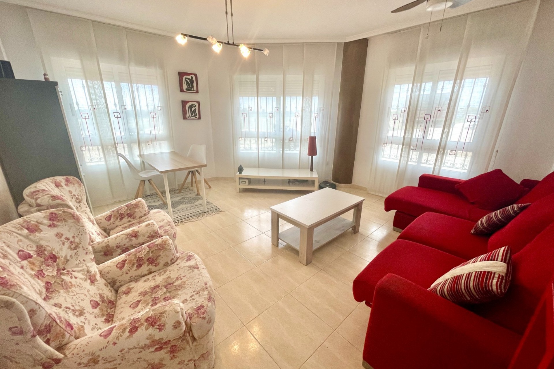 Revente - Apartment - Flat -
Almoradí