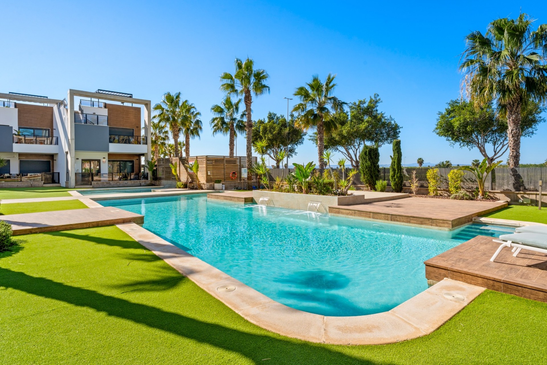 Revente - Apartment / Flat * -
Guardamar del Segura* - El Raso*