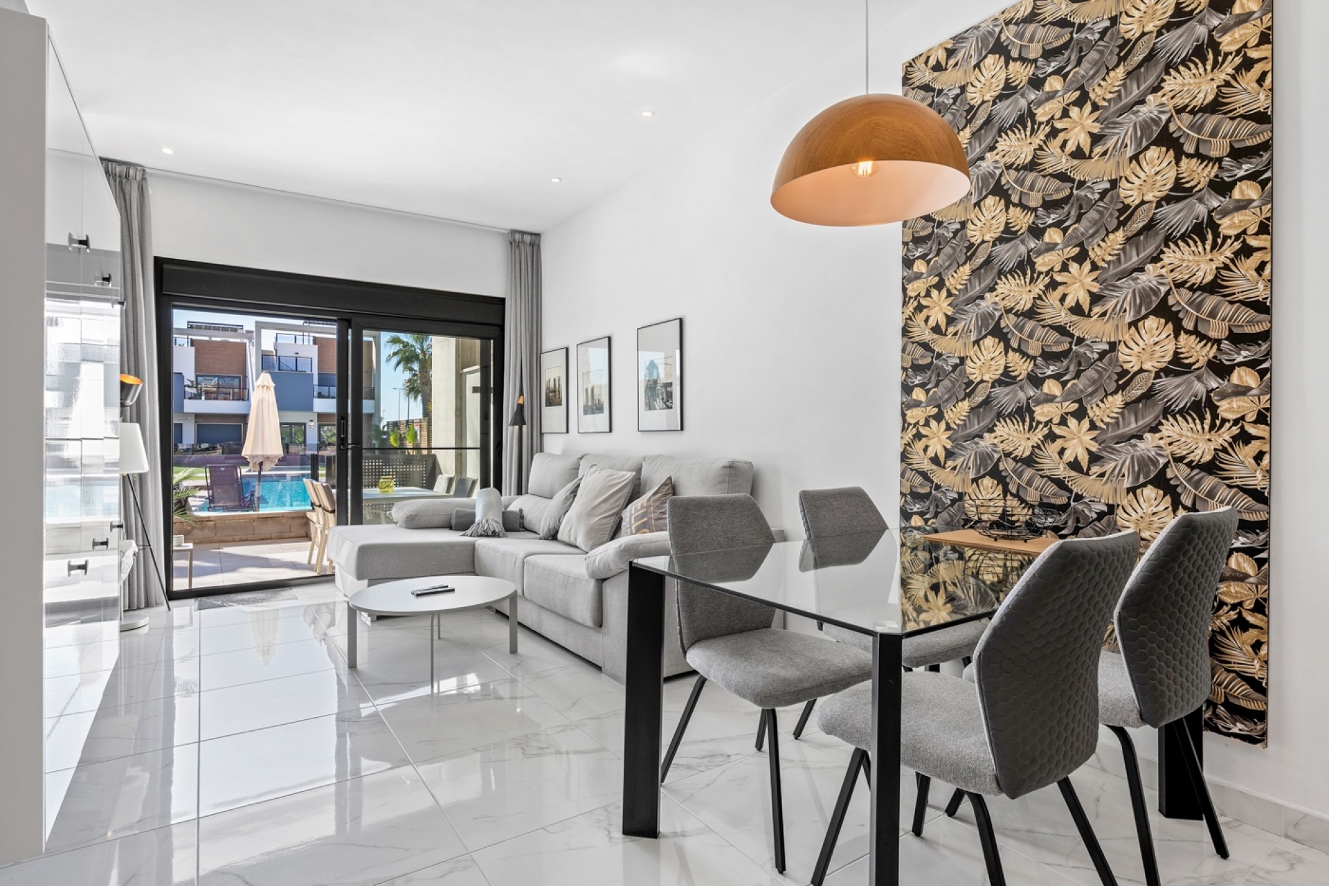 Revente - Apartment / Flat * -
Guardamar del Segura* - El Raso*
